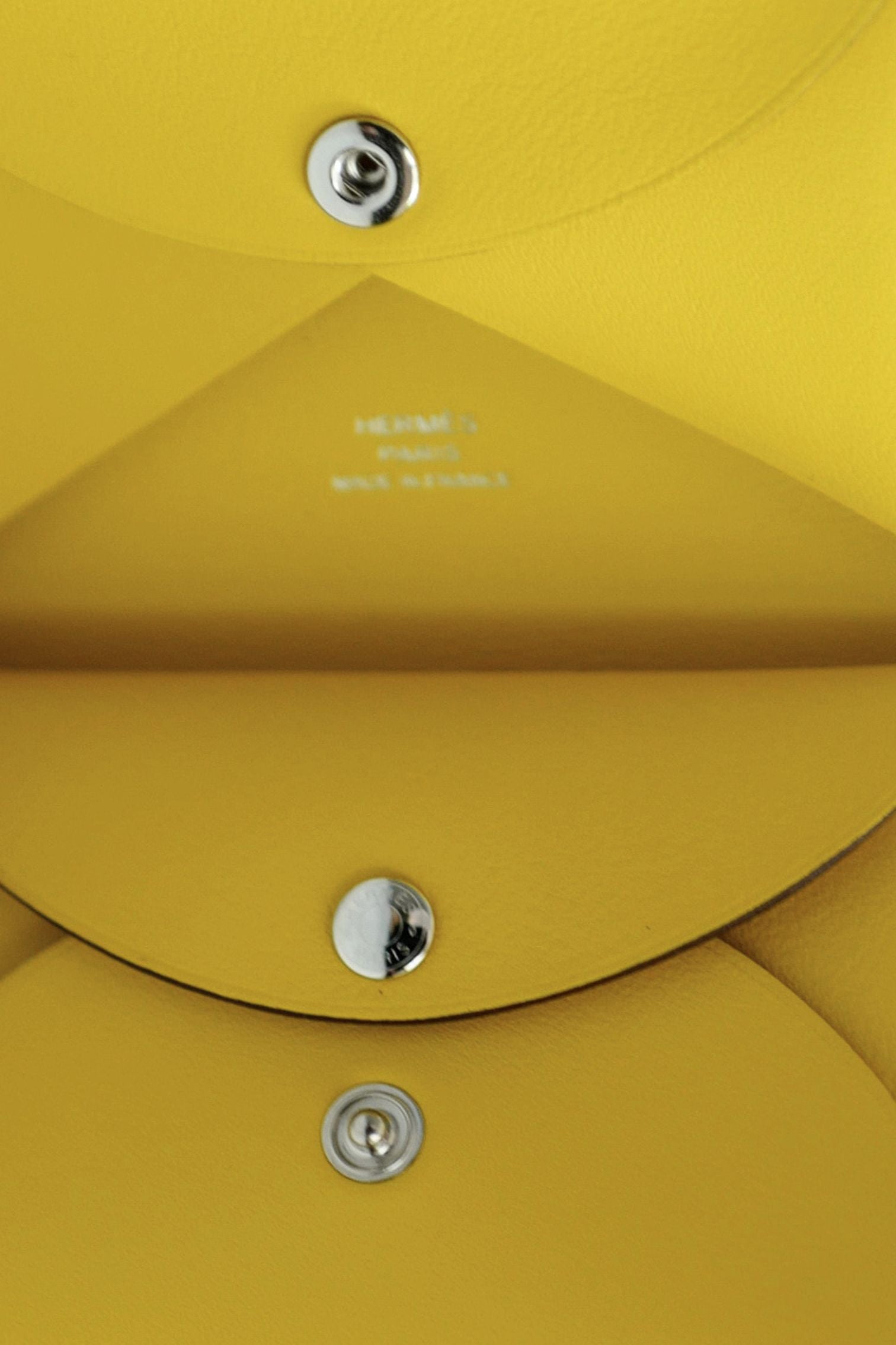BNIB Limited Edition Hermès Calvi Duo Compact Card Holder Jaune De Naples PHW