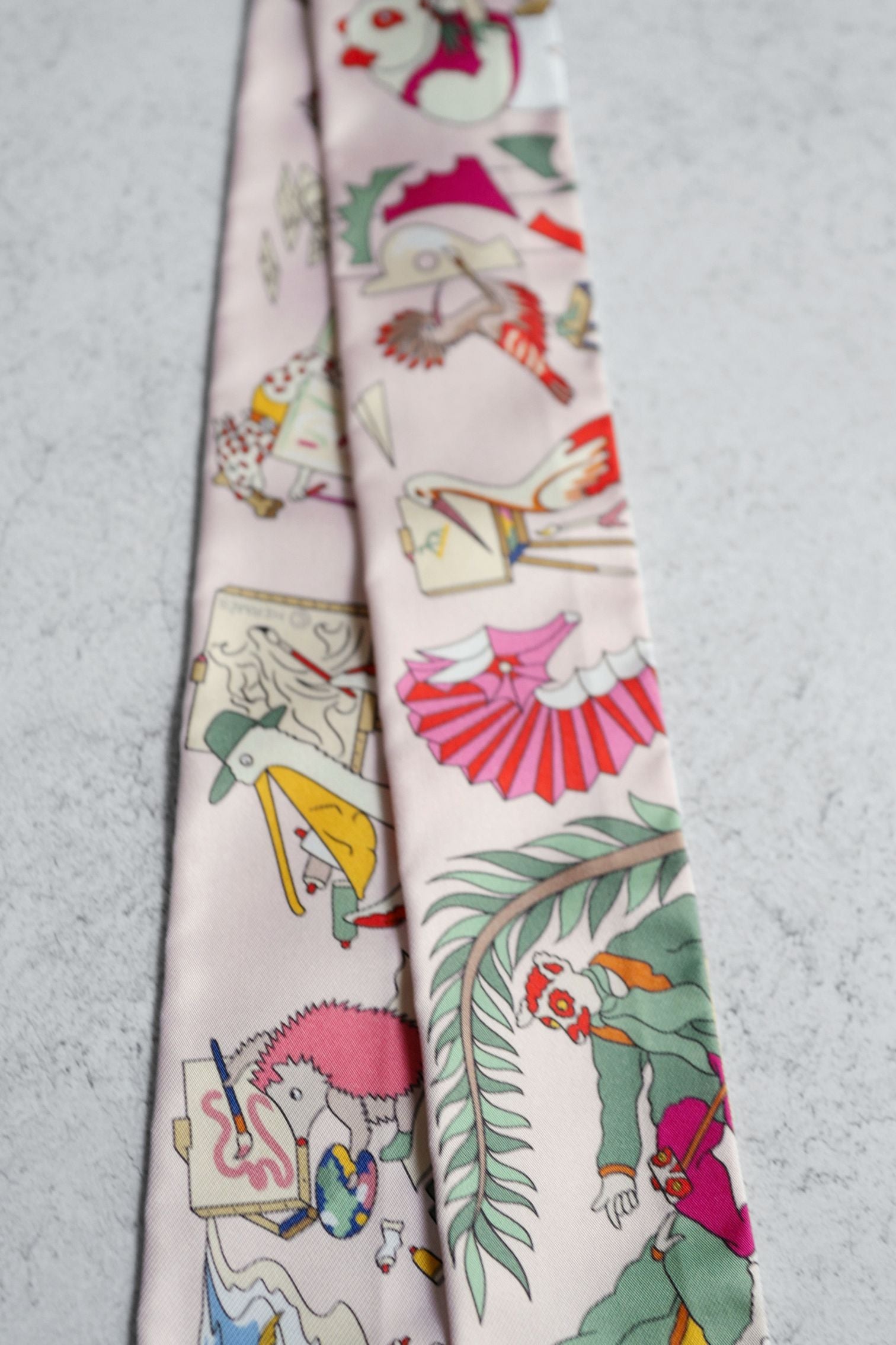Hermès Academia Hippica Twilly Rose Nacre / Vert Amande / Multicolore 100% Silk