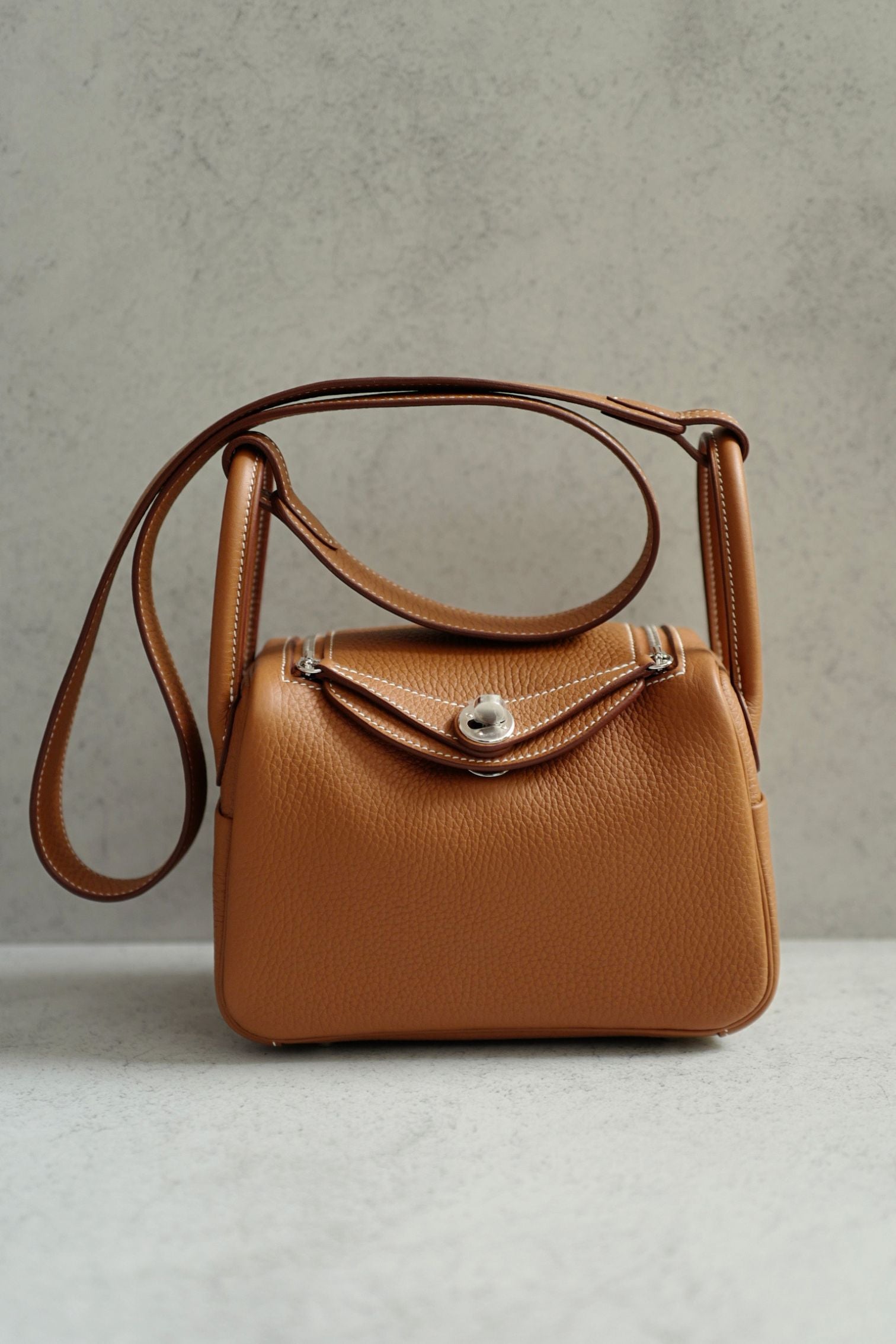 New Hermès Mini Lindy Gold Clemence Leather Palladium Hardware