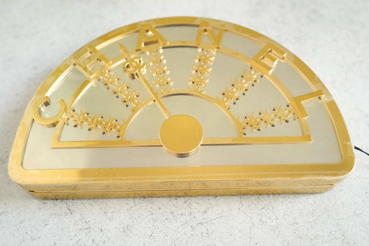 NEW Chanel 26A Metiers d’art Elevator Minaudiere Clutch Golden Silver Gold Hardware
