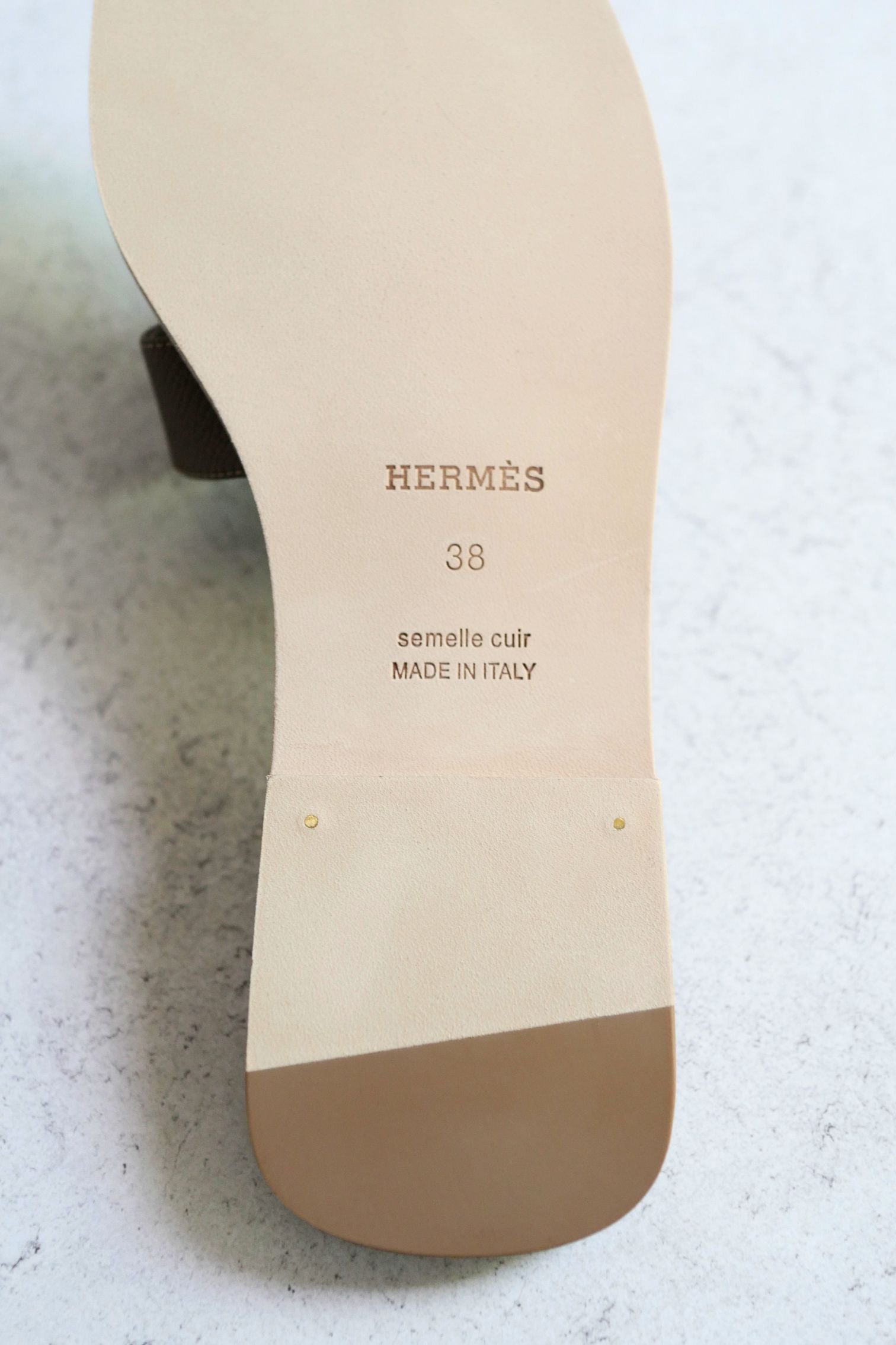 Hermès Oran Sandal Étoupe Calfskin Leather Size 38