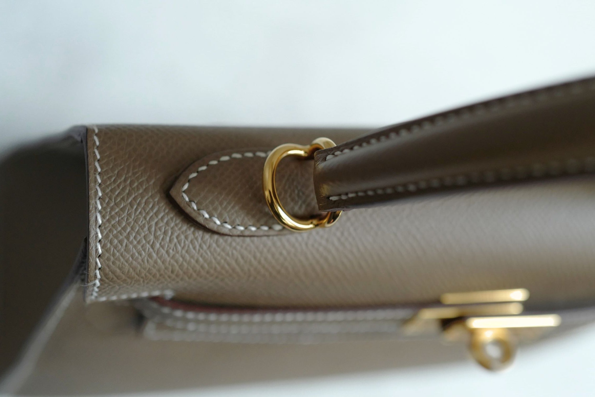 BNIB Hermes Kelly 25 Etoupe Epsom Sellier Gold Hardware G Stamp 2026