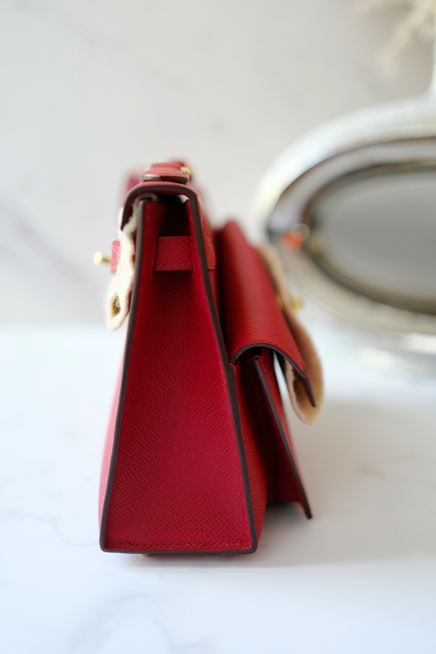 BNIB Hermès Kelly Désordre 20 Bag Rouge Pigment Epsom Leather with Gold Hardware