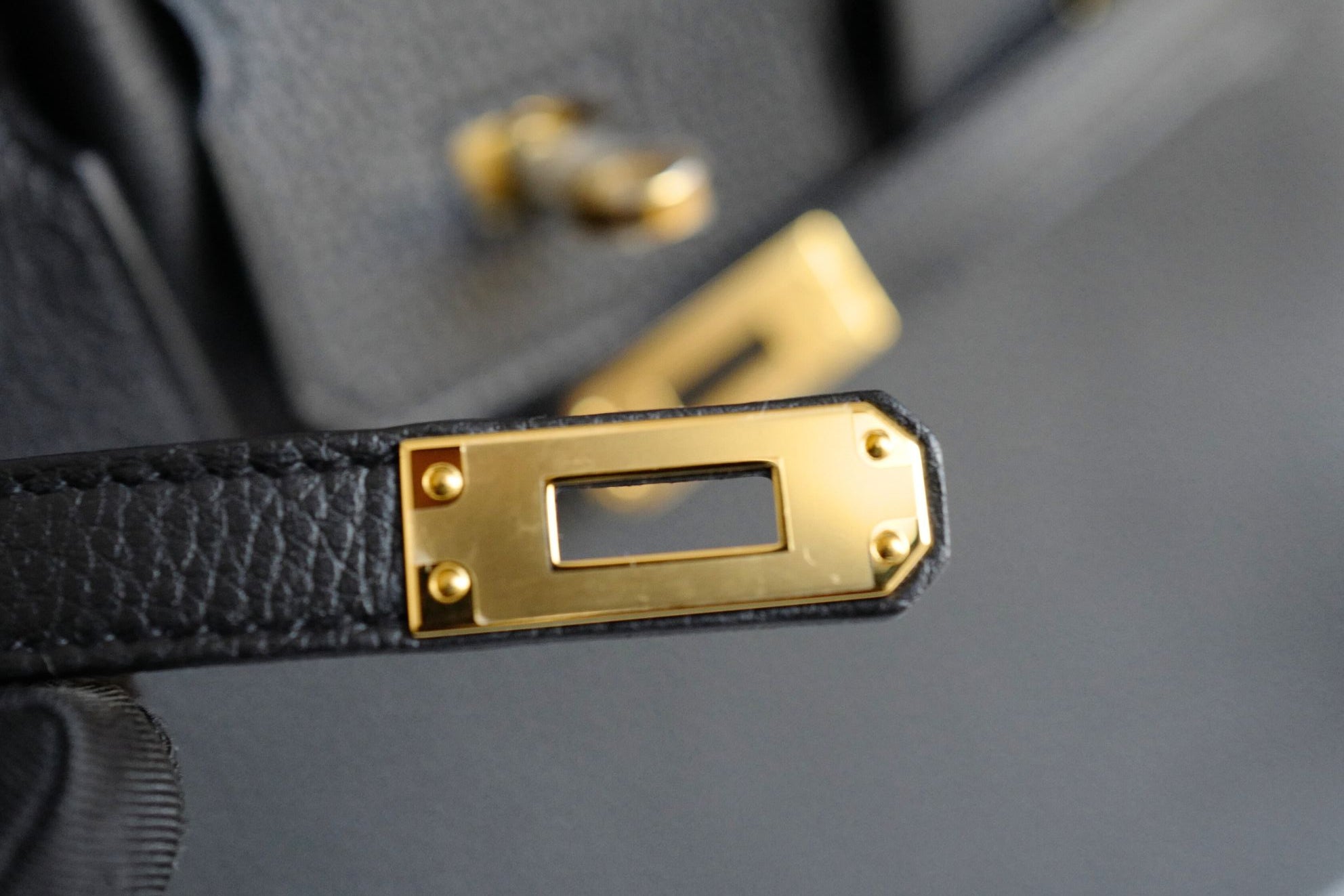 Hermès Birkin 25 Black Togo Leather Gold Hardware K Stamp 2025