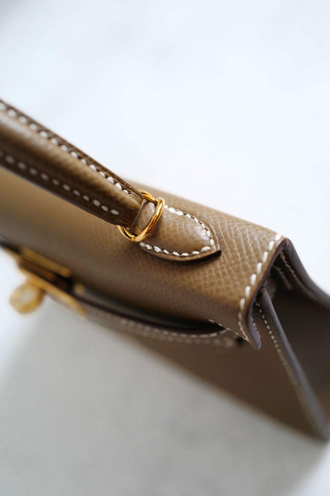 Hermès Mini Kelly Etoupe Epsom Leather Gold Hardware 2024 W Stamp