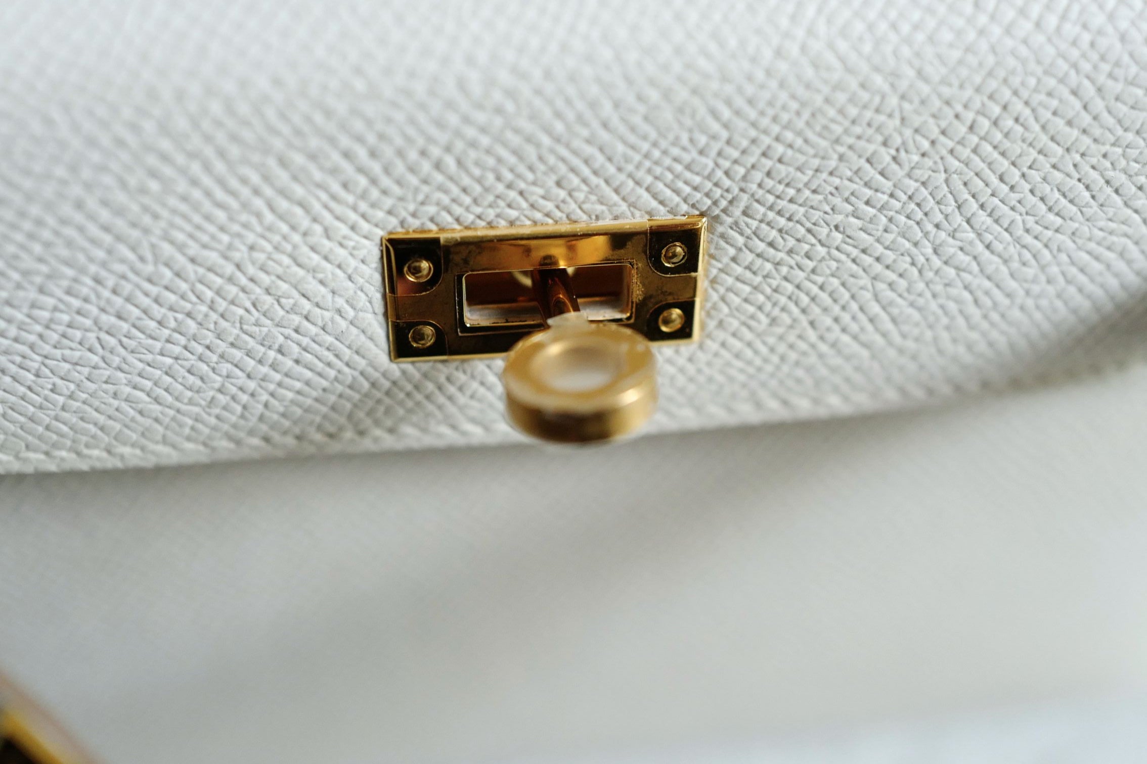 Hermès Mini Kelly 20 Gris Pale Epsom Leather Gold Hardware