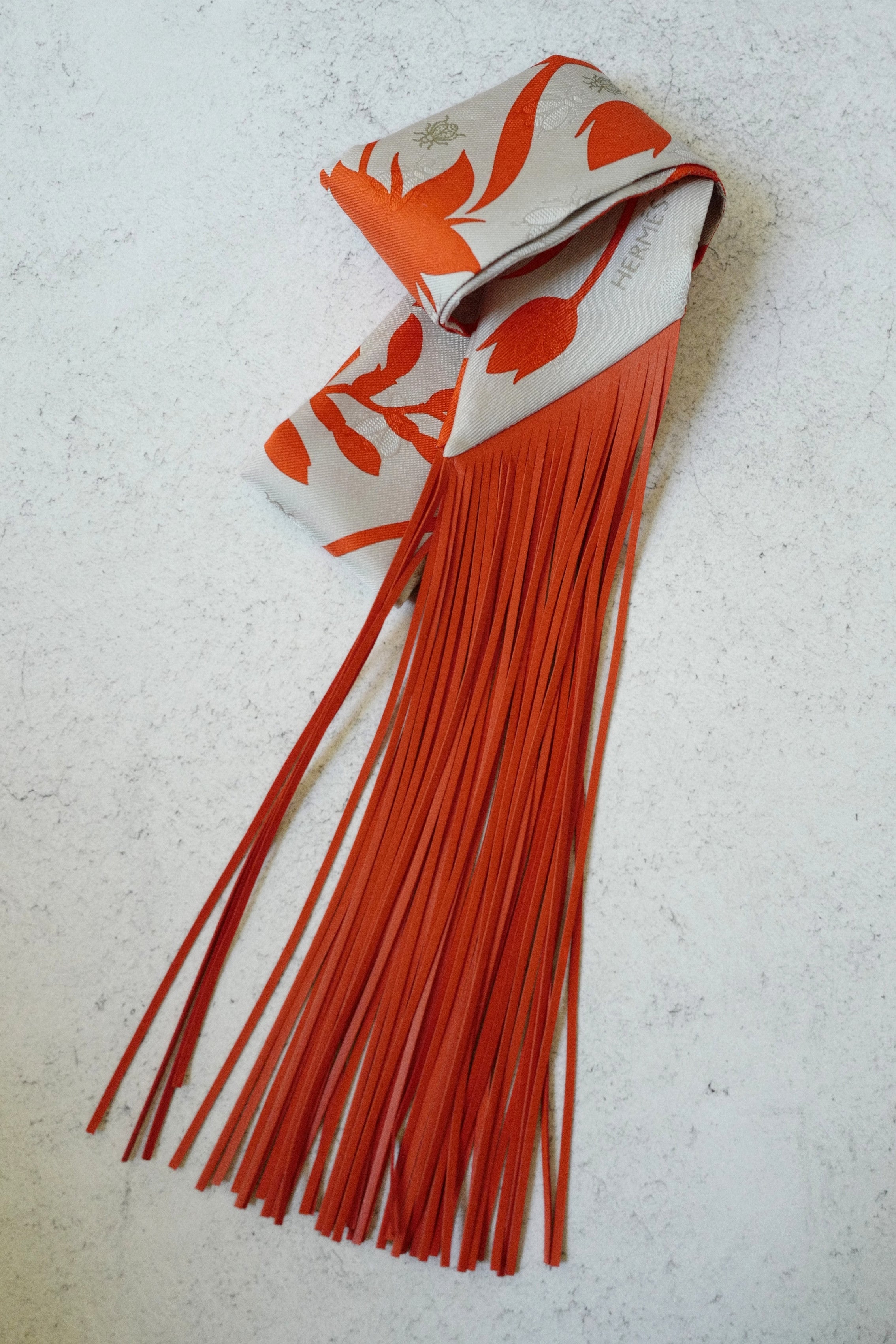 Hermès Twilly Bouquet Final Silk Gris Perle Vermillon with Leather Fringe