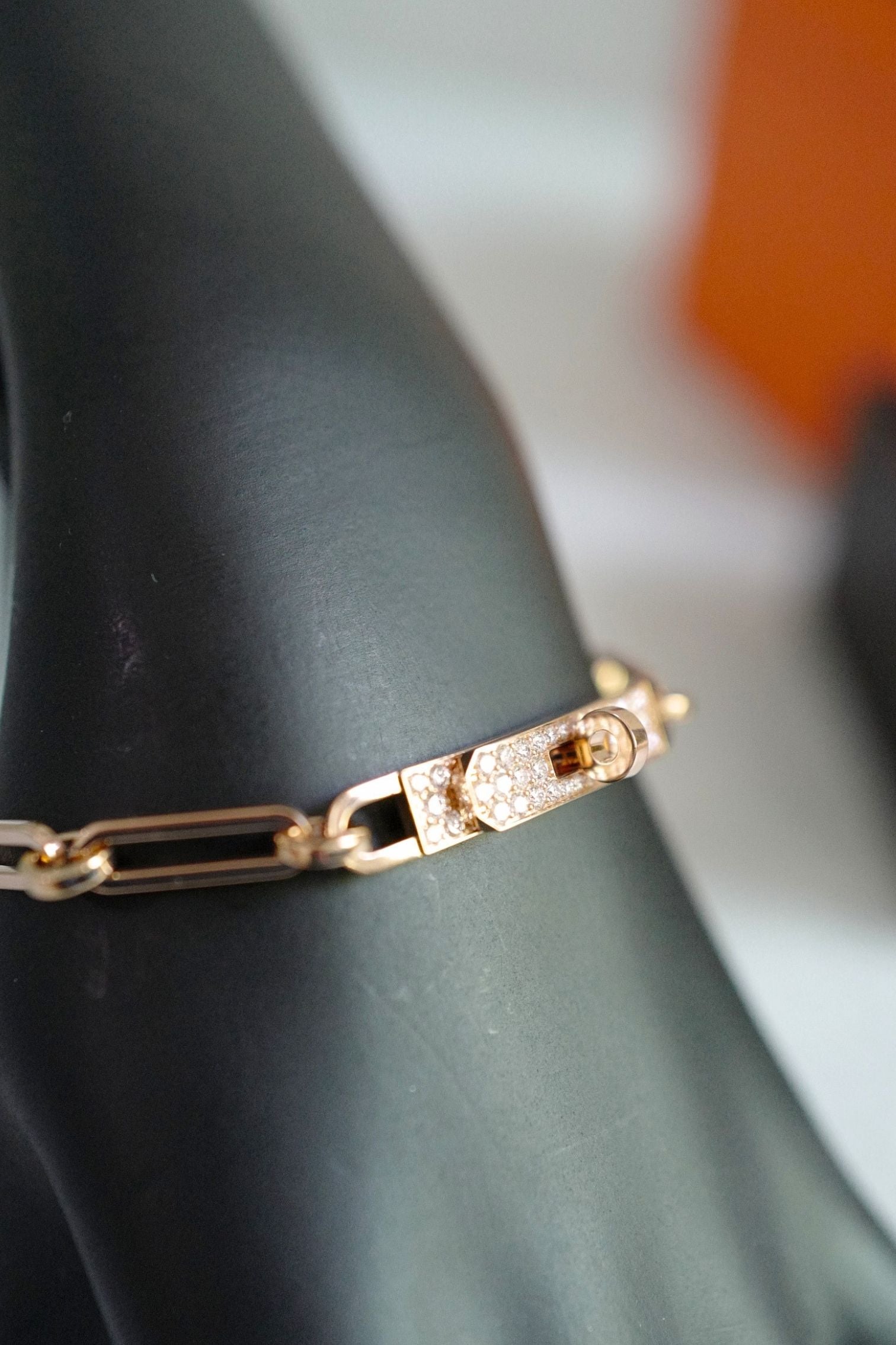 Hermès Kelly Chaine Bracelet Small Model 18K Rose Gold Diamonds Size 140