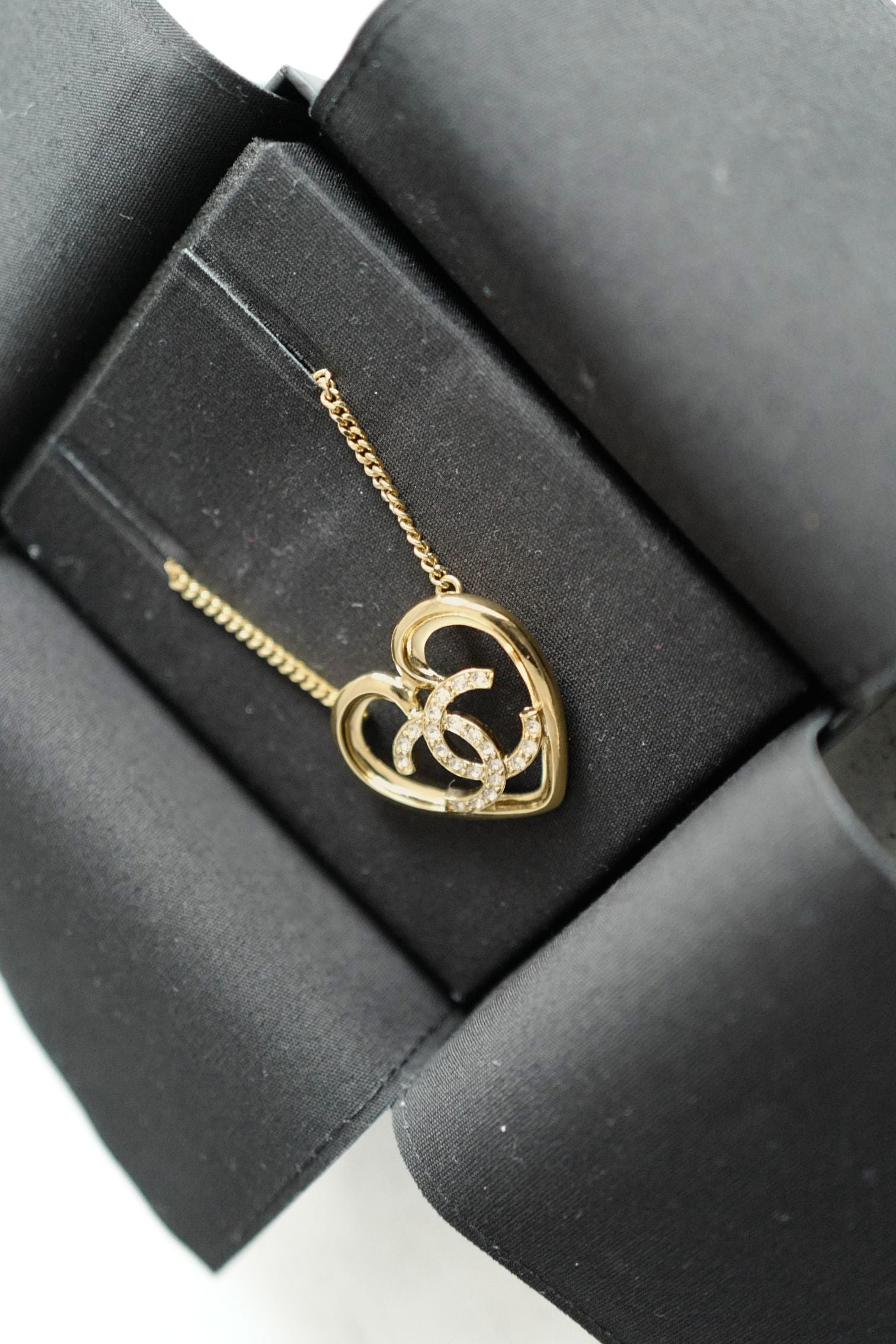 Chanel 23C Heart Gold Necklace with Crystals