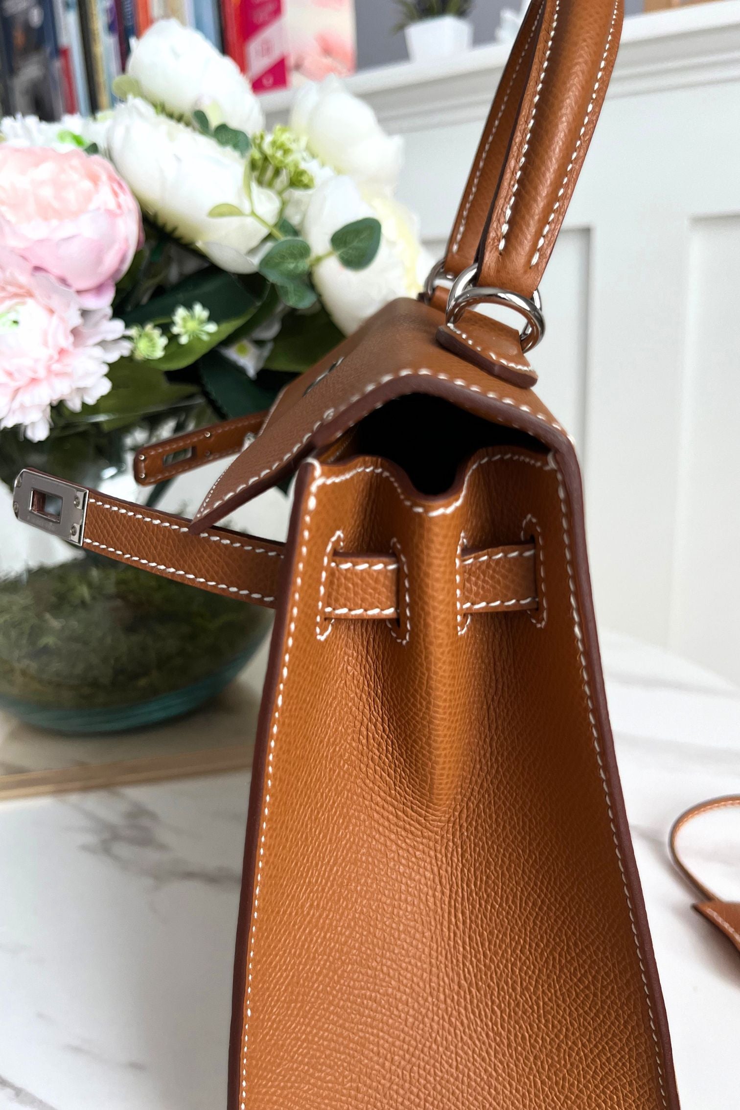BNIB Hermes Kelly 25 Gold Epsom Sellier Palladium Hardware G Stamp 2026