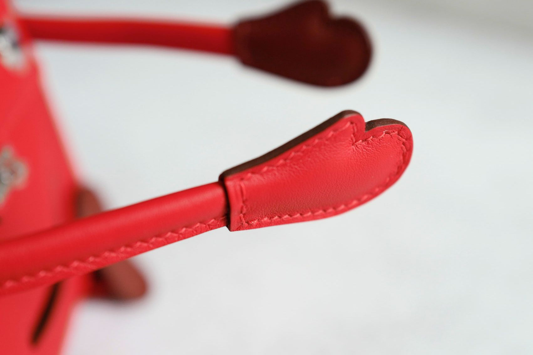 Hermès Kelly Doll Rouge De Coeur Swift Calfskin PHW G Stamp