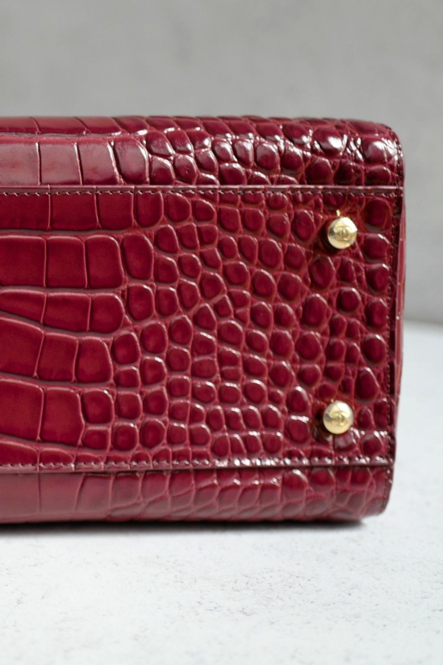 Chanel 26S Matthieu Blazy's Small Tote Red Crocodile Embossed Calfskin GHW