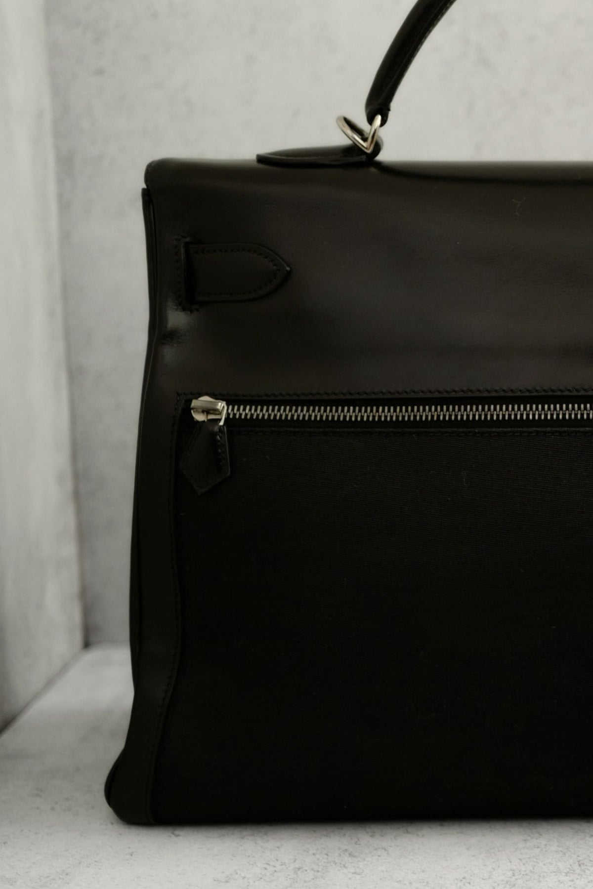 Hermes Kelly 40 Lakhis Noir Calfskin Leather Palladium Hardware