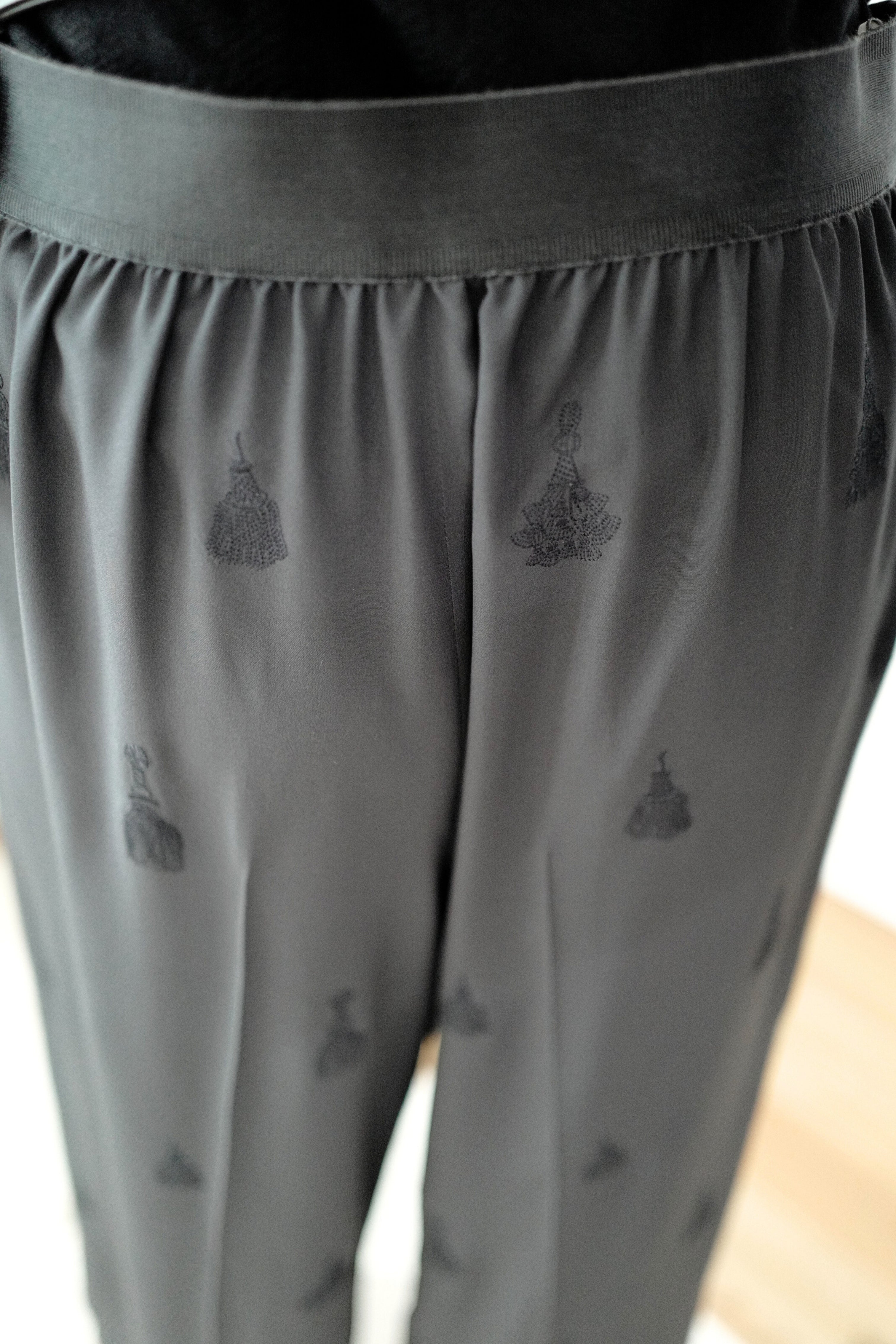 NEW Hermès Women’s Pajama Pants Embroidered Silk Canvas Gris Charbon Size 36