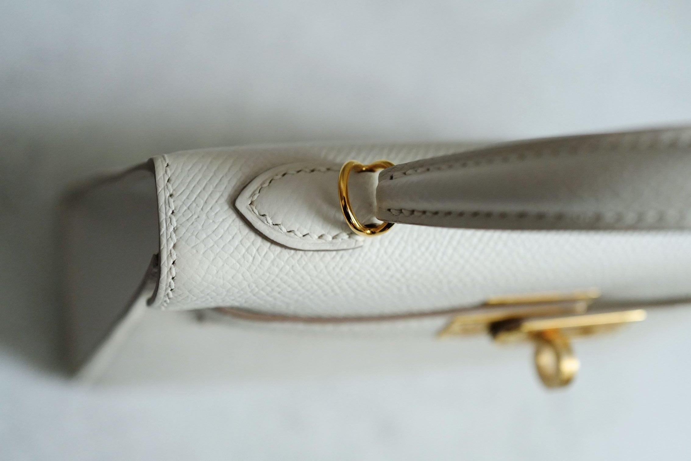 Hermès Mini Kelly 20 Gris Pale Epsom Leather Gold Hardware