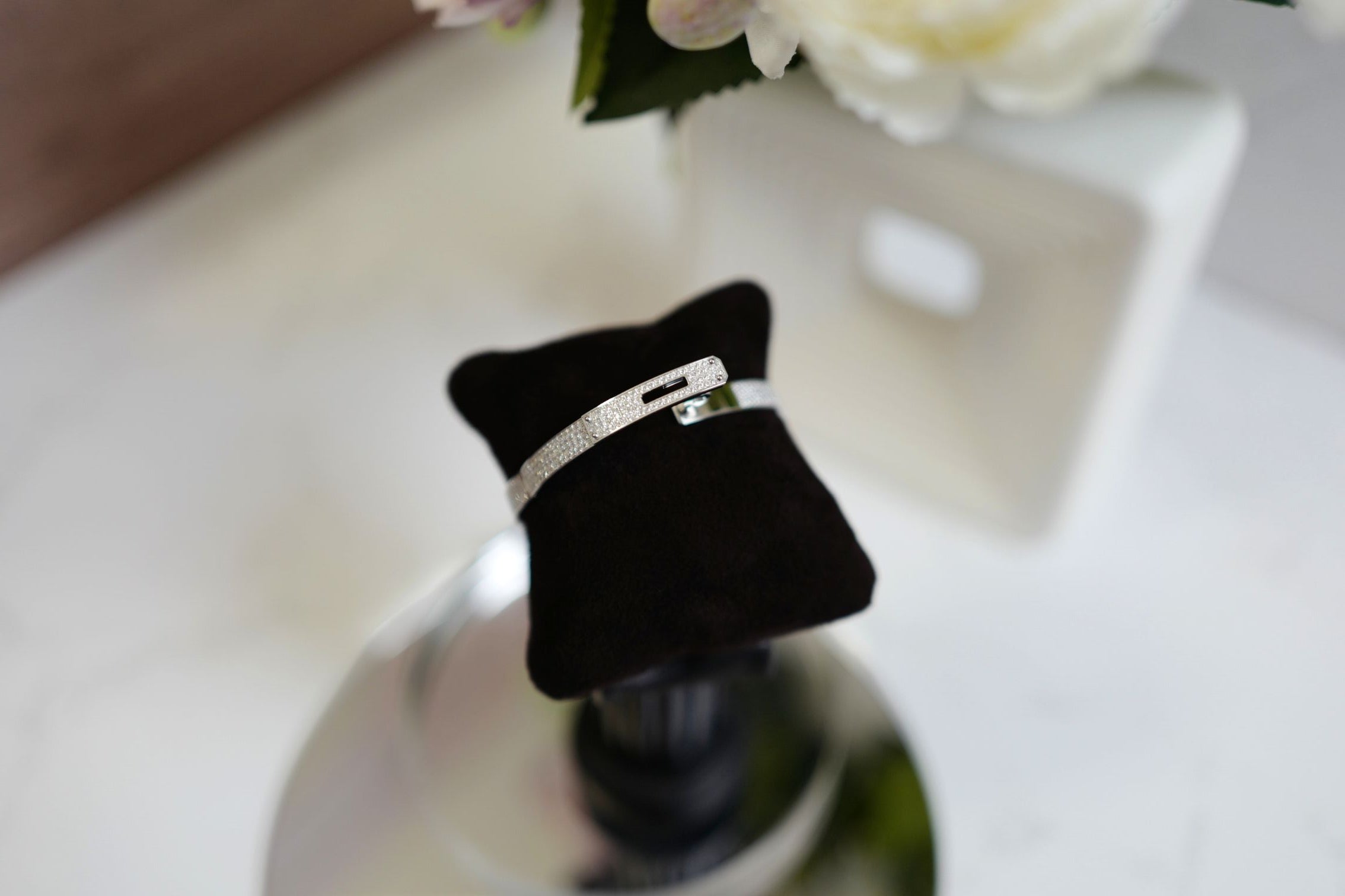 Hermès Kelly Bangle Bracelet PM Full Diamond 18K White Gold Size SH