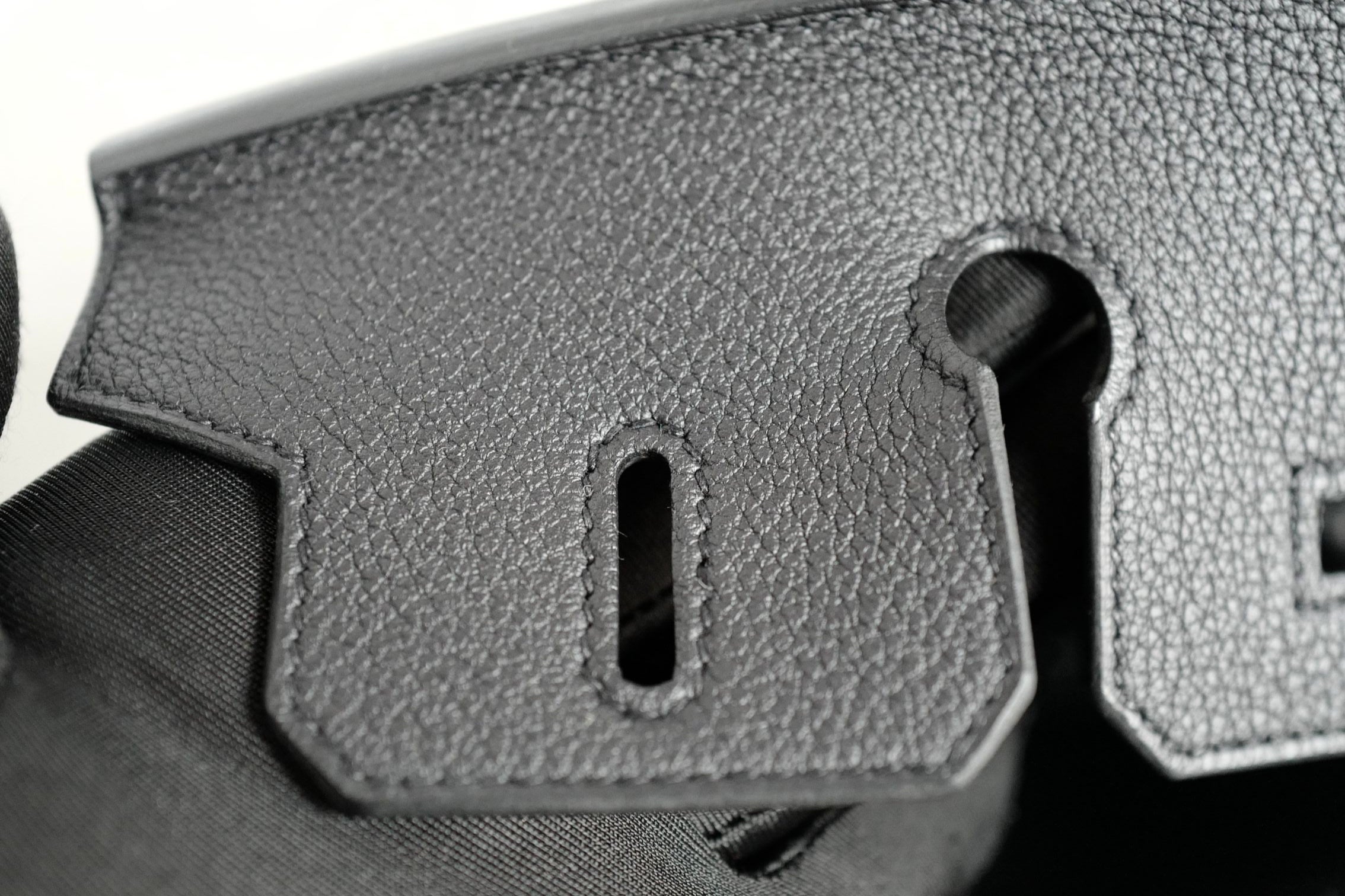 New Hermès Birkin 25 Black Togo Leather Gold Hardware