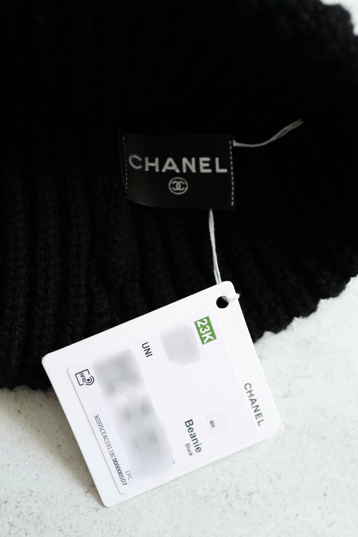 Chanel Black Cashmere Beanie Sequin CHANEL Logo Hat New 23