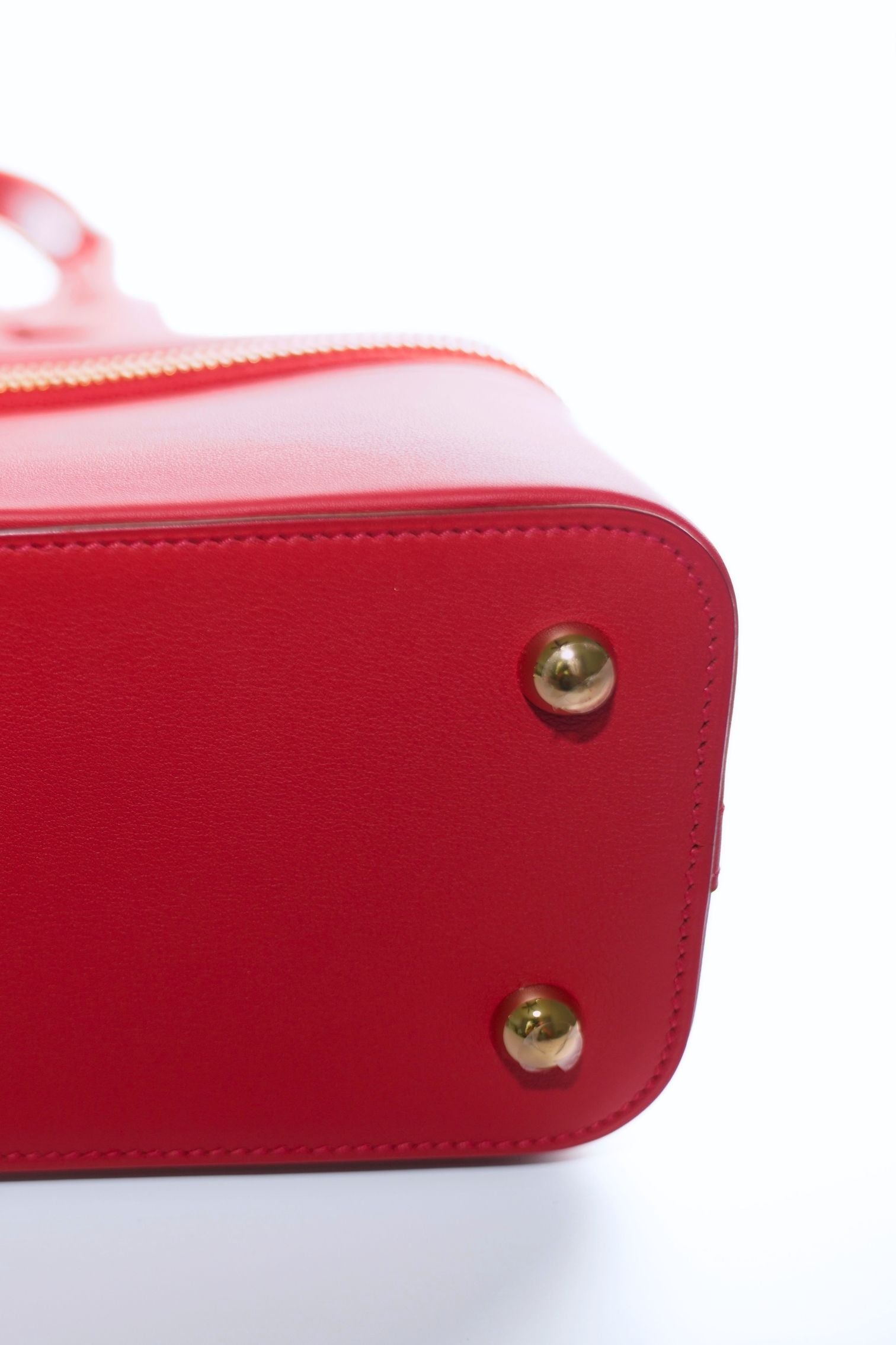 Hermès Bolide Secret in Vermillion Red Swift Leather Gold Hardware T Stamp