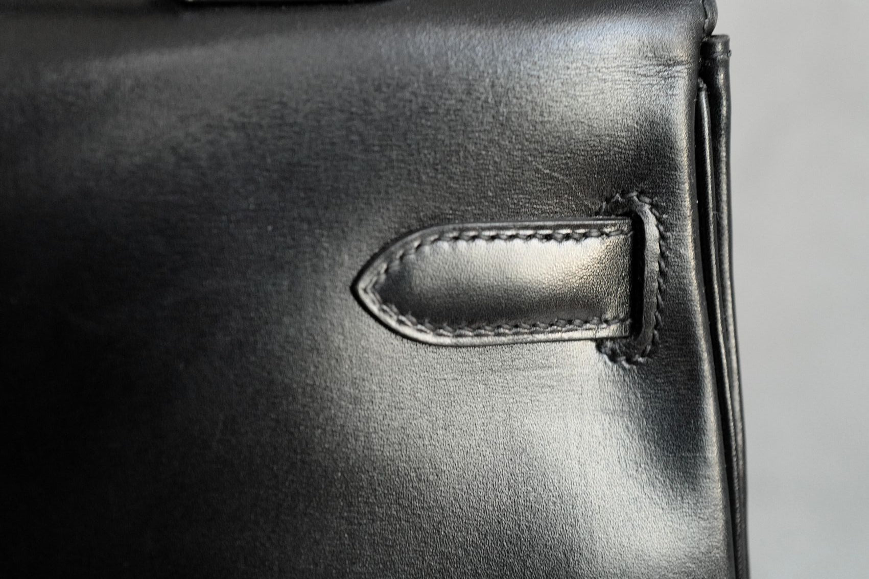 Hermès Kelly 35 So Black Box Calfskin with Black PVD Hardware Limited Edition