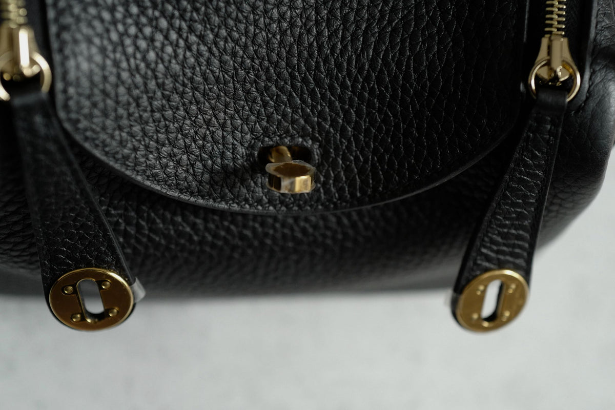 Brand New Hermès Mini Lindy Black Noir Clemence Gold Hardware U 2023