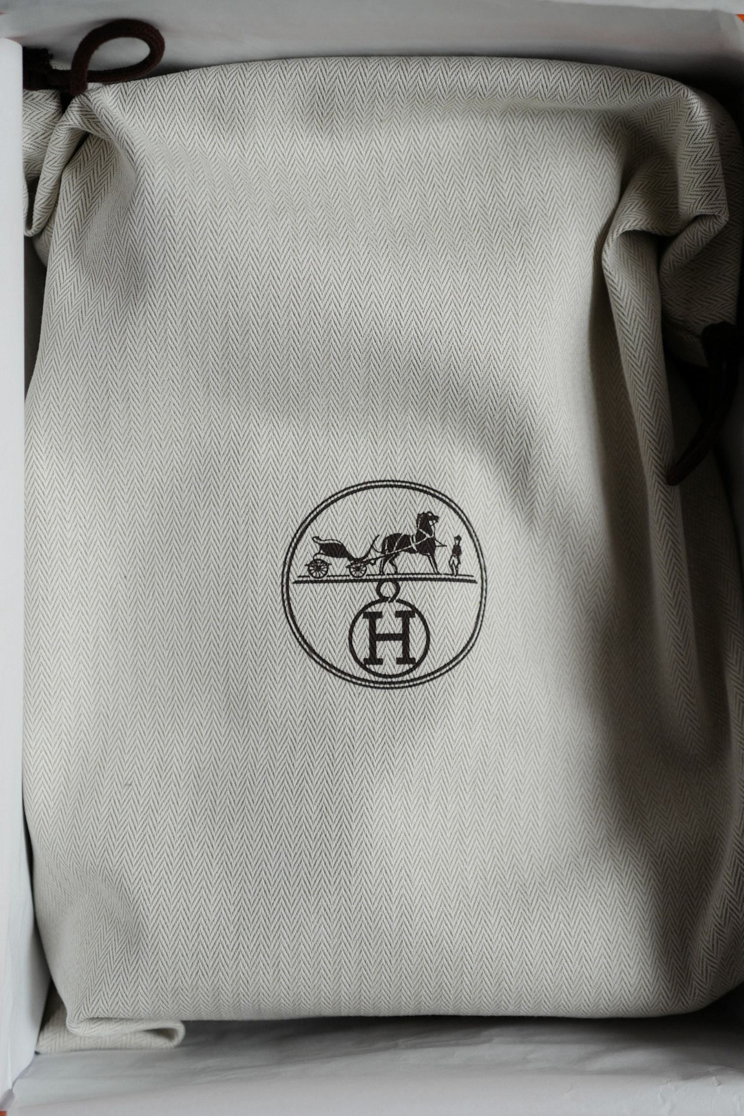BNIB Hermes Picotin 18 Purple Clemence Leather Palladium Hardware G Stamp