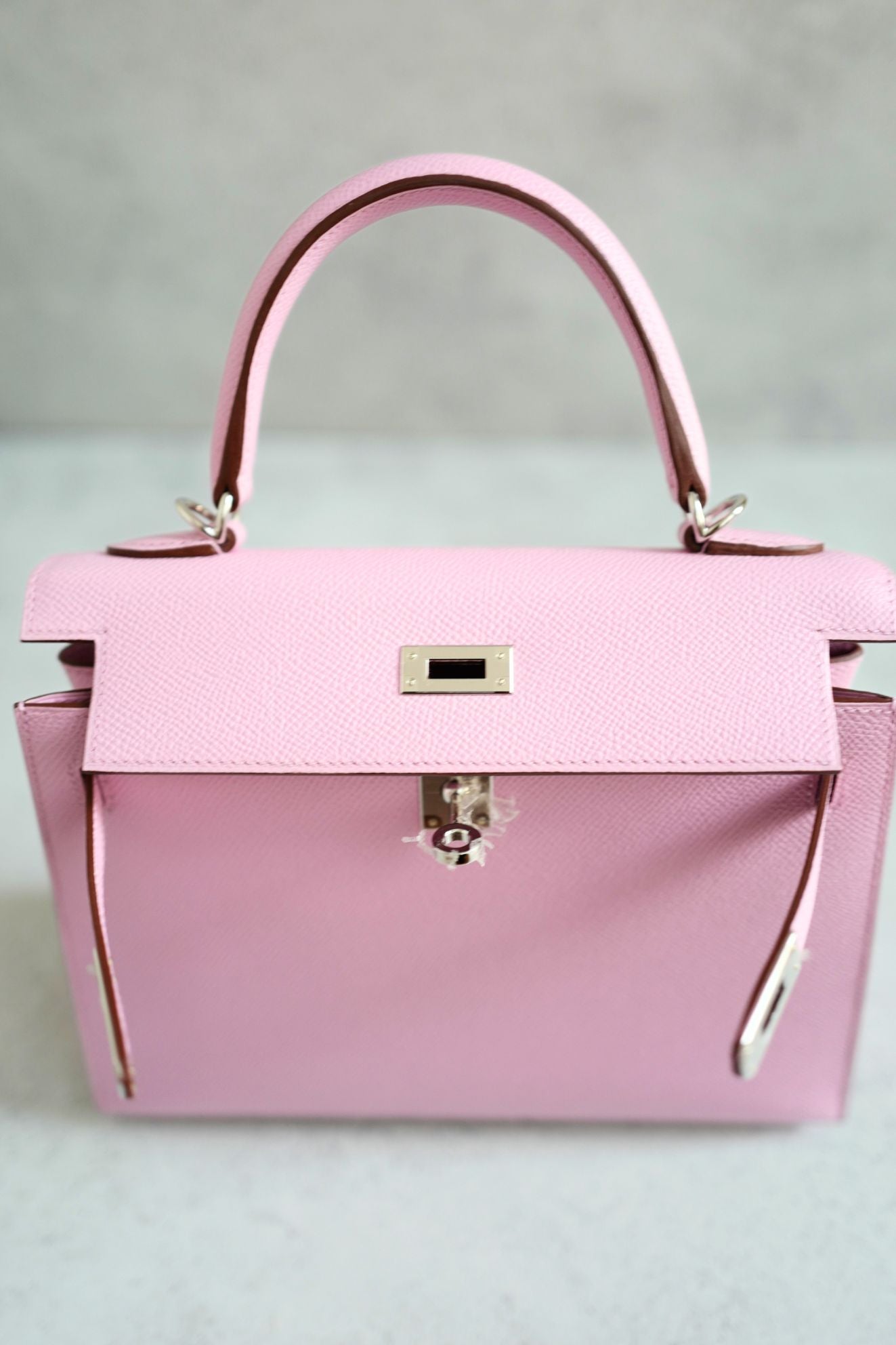 Hermès Kelly 25 Mauve Sylvestre Epsom Sellier Palladium Hardware K Stamp