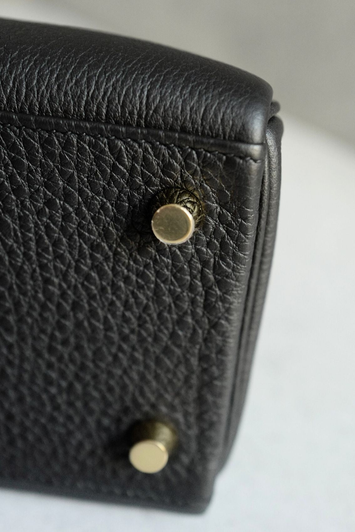 NEW Hermès Kelly 25 Black Togo Leather Gold Hardware K Stamp