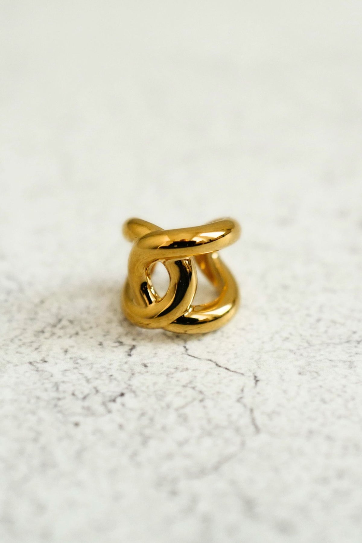NEW Chanel 26K Ear Cuff Metal Gold Interlocking CC Logo Women Earring