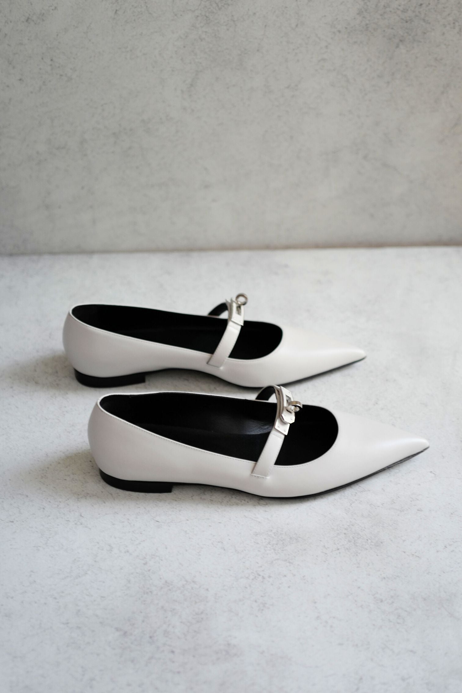 Hermès Kelly Ballet Flats Gris Clair Calfskin Leather Size 38