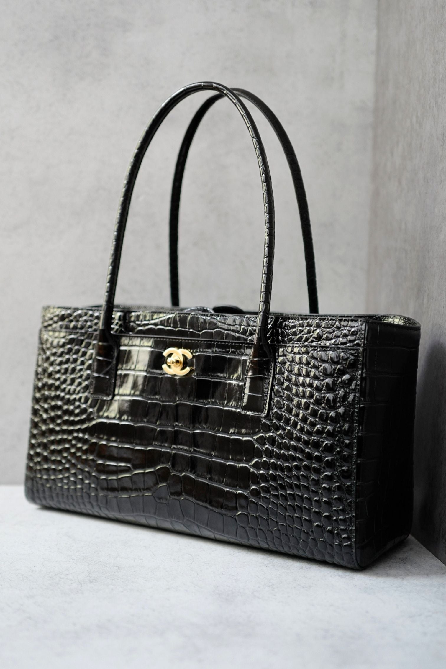 Chanel 26S Matthieu Blazy's Small Tote Black Crocodile Embossed Calfskin GHW