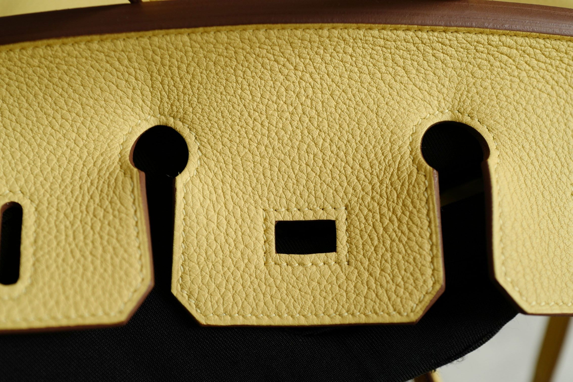 BNIB Hermès Birkin 25 Jaune Poussin Togo Leather Palladium Hardware G Stamp 2026