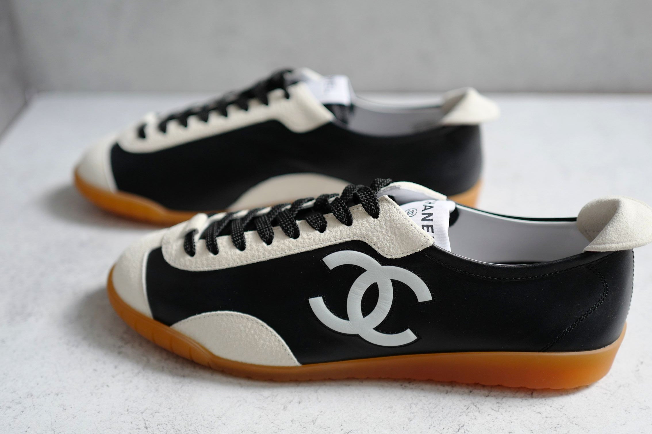 NEW Chanel 26P Sneakers Black White Calfskin Embossed Suede Size 39