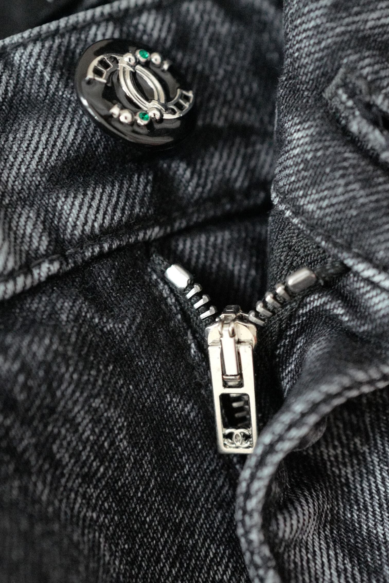 Chanel Métiers d'Art 2026 Matthieu Blazy Denim Dark Jeans Pants Size 3
