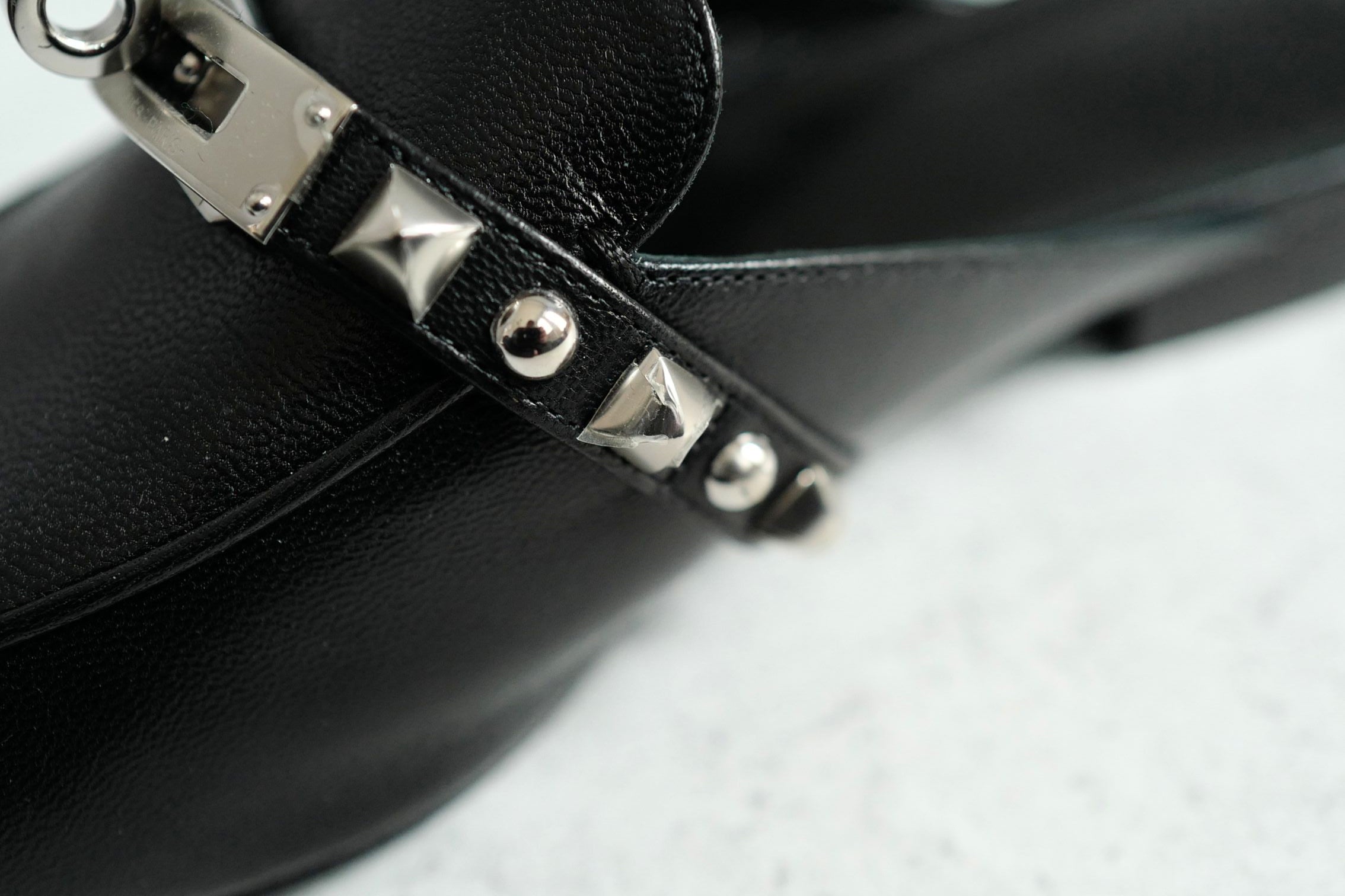 BNIB Hermes Mule Femme OZ Chevre/ Clous Noir 38