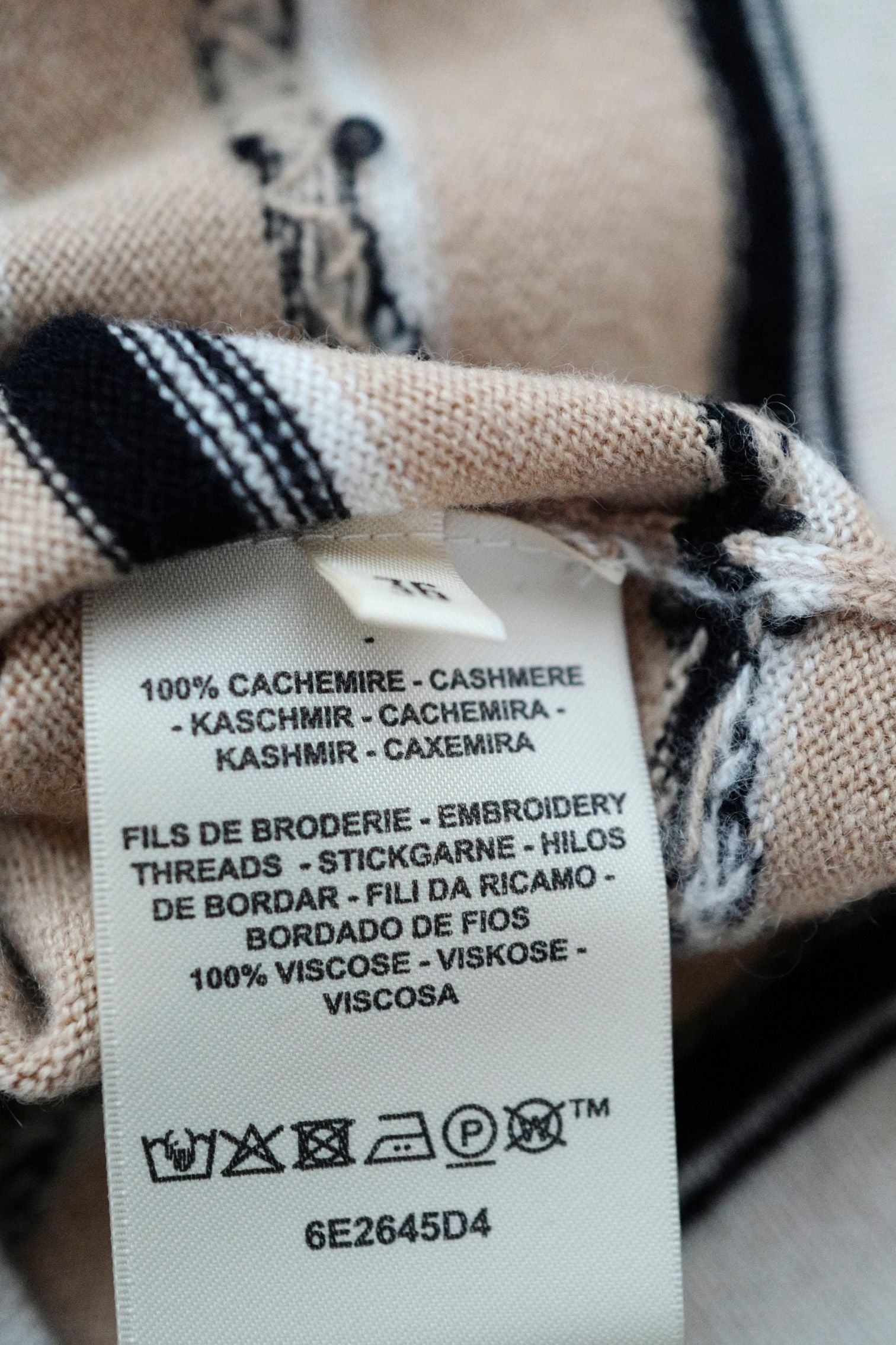 Hermès Sweater Short Sleeved "Ex-Libris" Beige Cajou Cashmere Size 36