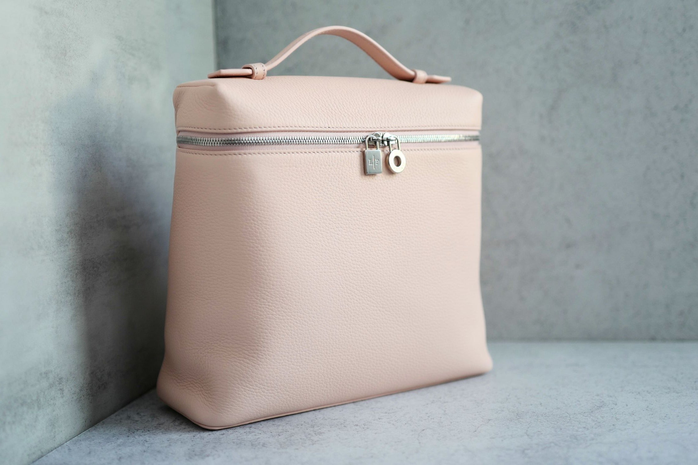 BNIB Loro Piana Extra Pocket backpack L23.5 in Candoglia Marble Rose Sakura Pink