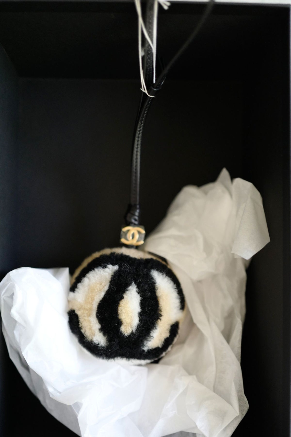 NEW Chanel 26N Coco Neige Mini Ball Bag Charm CC Logo Lambskin Shearling Black Beige