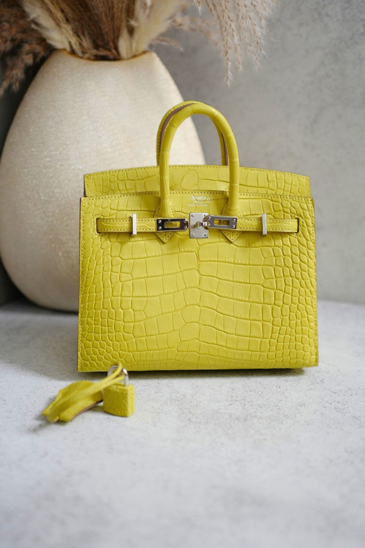 NEW Hermes Birkin 20 Lime Matte Alligator Sellier PHW W Stamp Limited Edition