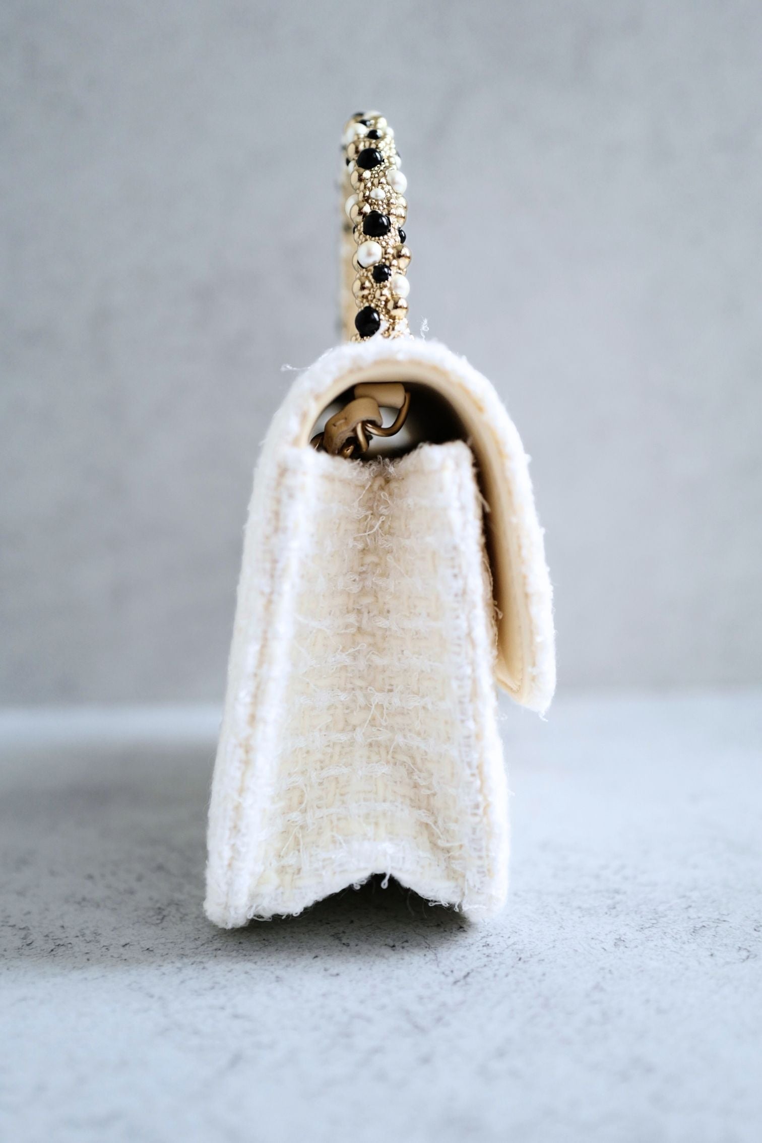 CHANEL 26C Top Handle Clutch With Chain in Tweed Pearl Ecru White Gold Hardware