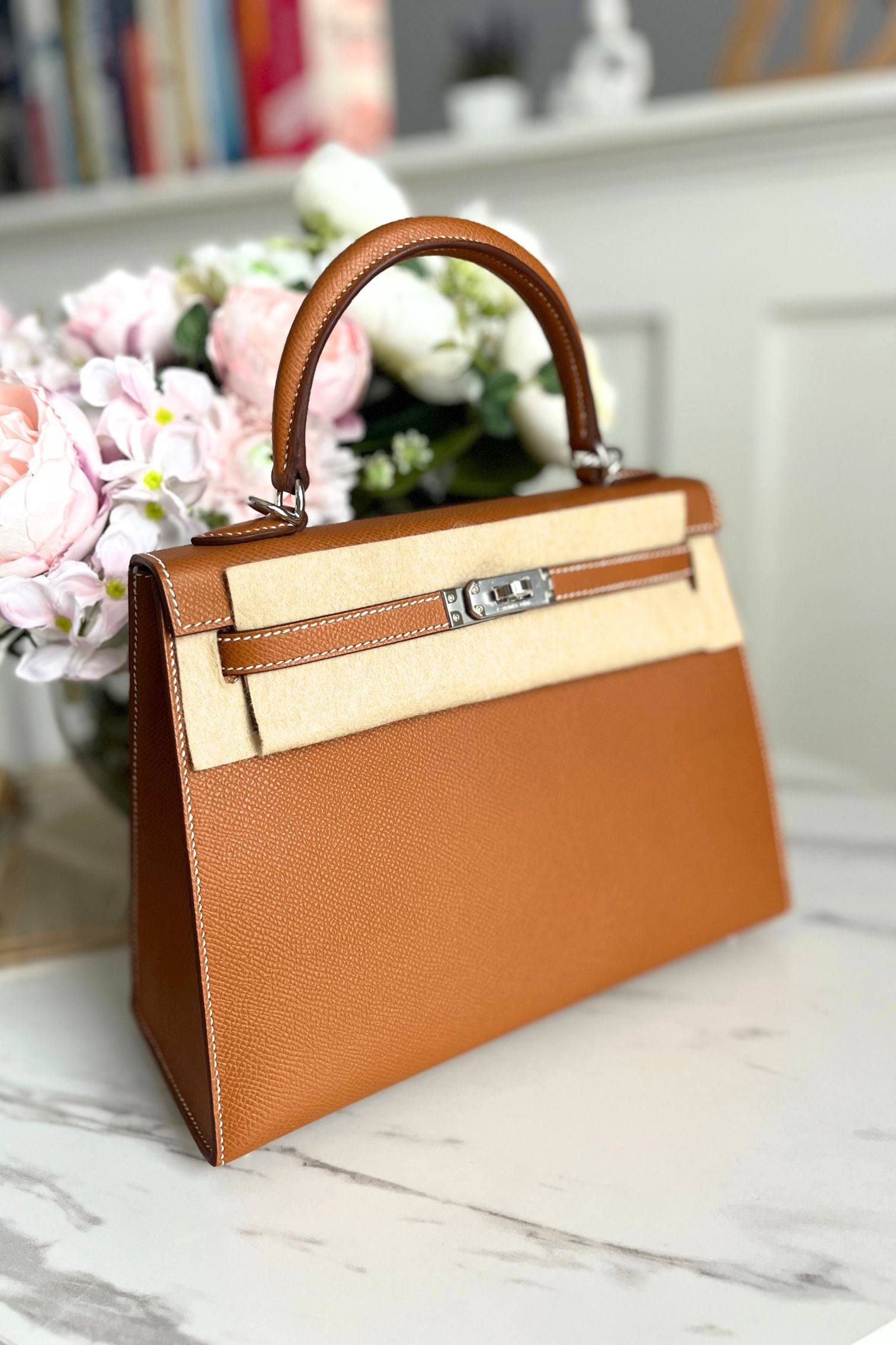 BNIB Hermes Kelly 25 Gold Epsom Sellier Palladium Hardware G Stamp 2026