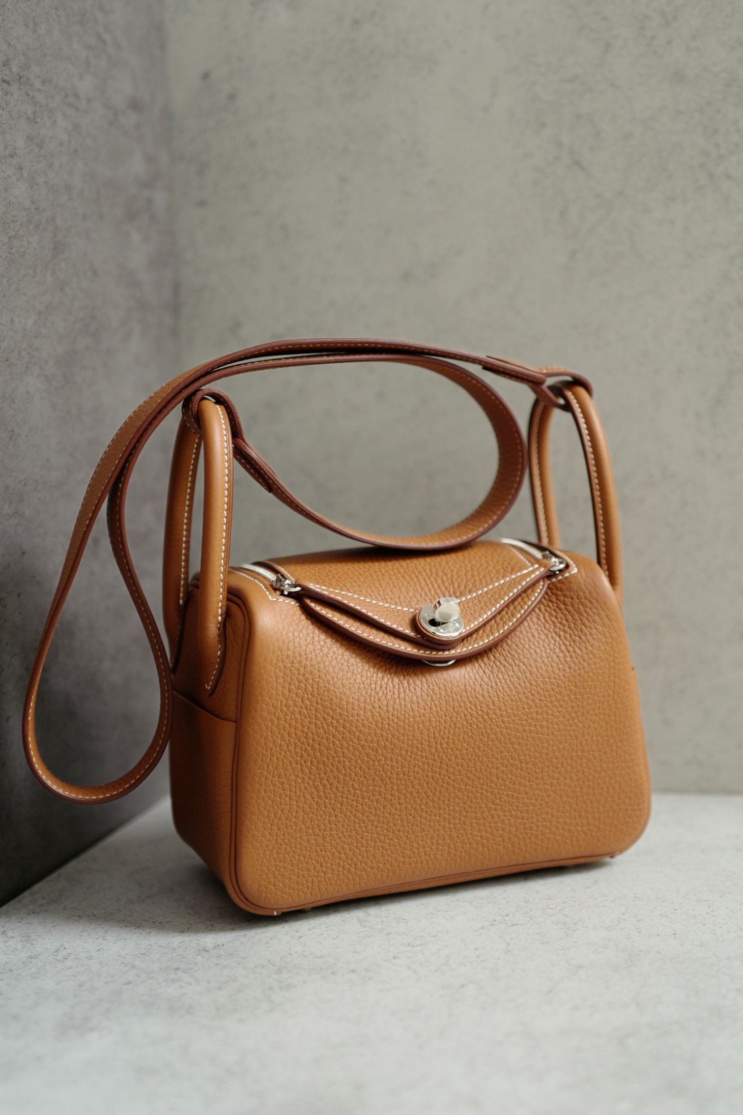 New Hermès Mini Lindy Gold Clemence Leather Palladium Hardware