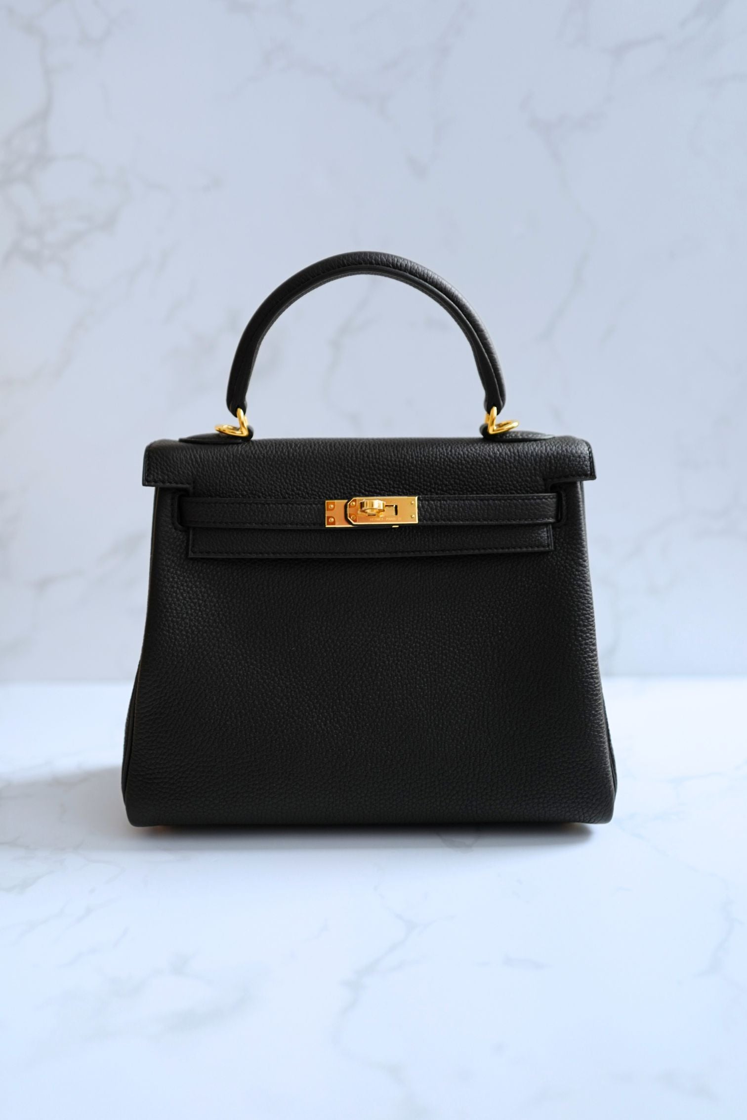 Hermès Kelly 25 Retourne Black Togo Leather Gold Hardware 2025