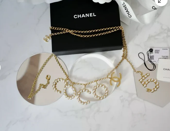 BNIB Chanel 24S Chain Belt with COCO & No 5 Pendant in Gold & Pearly White 85