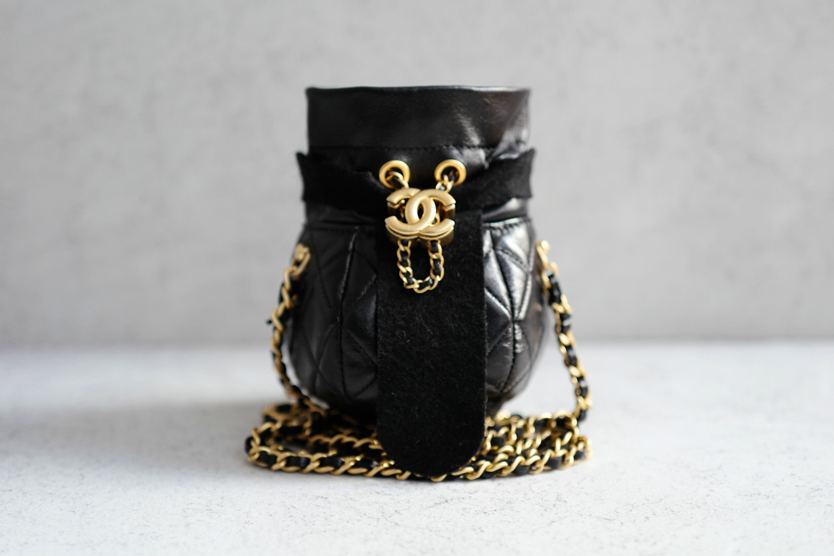 BNIB Chanel 23S Black Shiny Lambskin Clutch with Chain in Gold Hardware