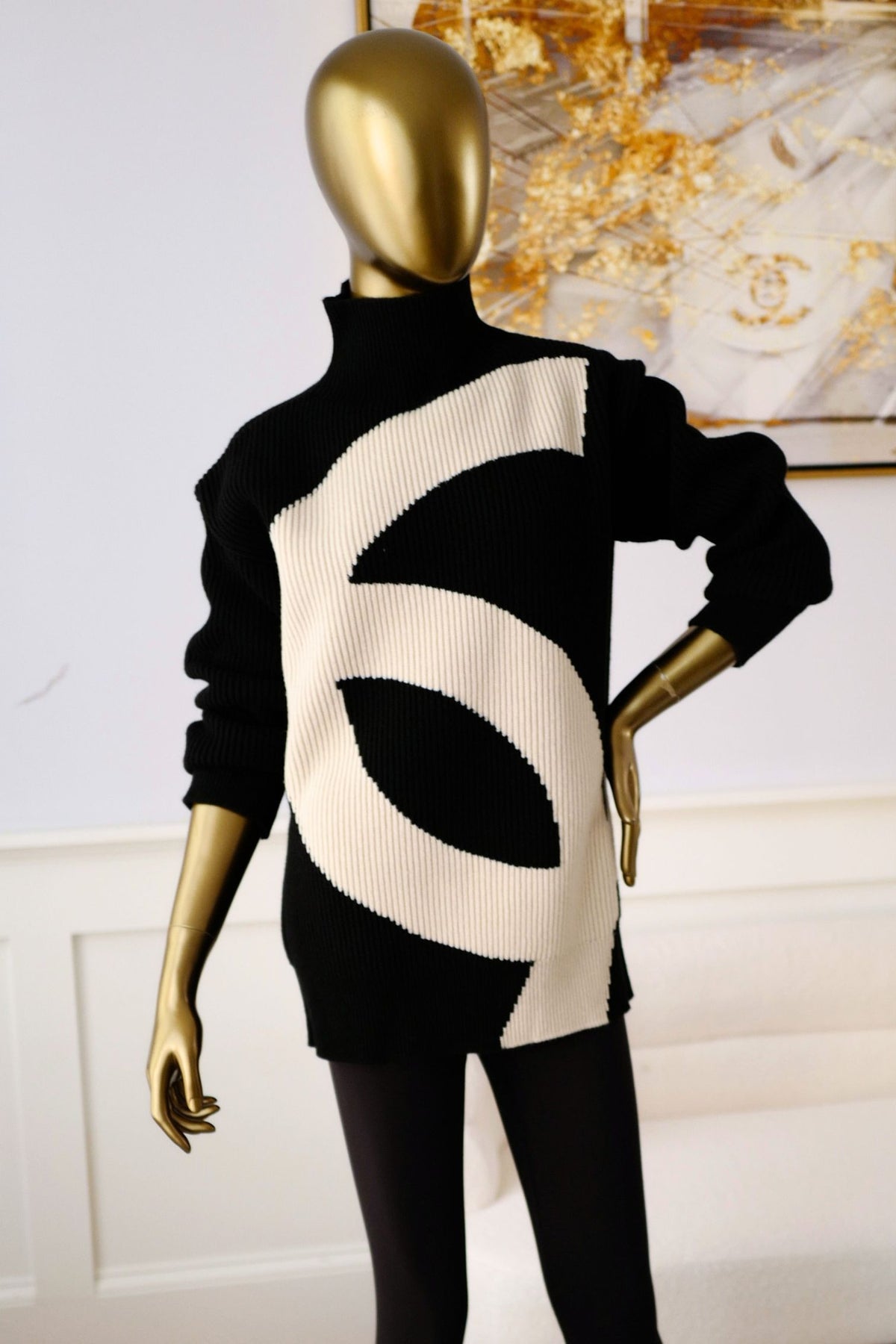 NEW Chanel 26N Coco Neige Sweater Pullover Black Ecru Wool Cashmere Size 34
