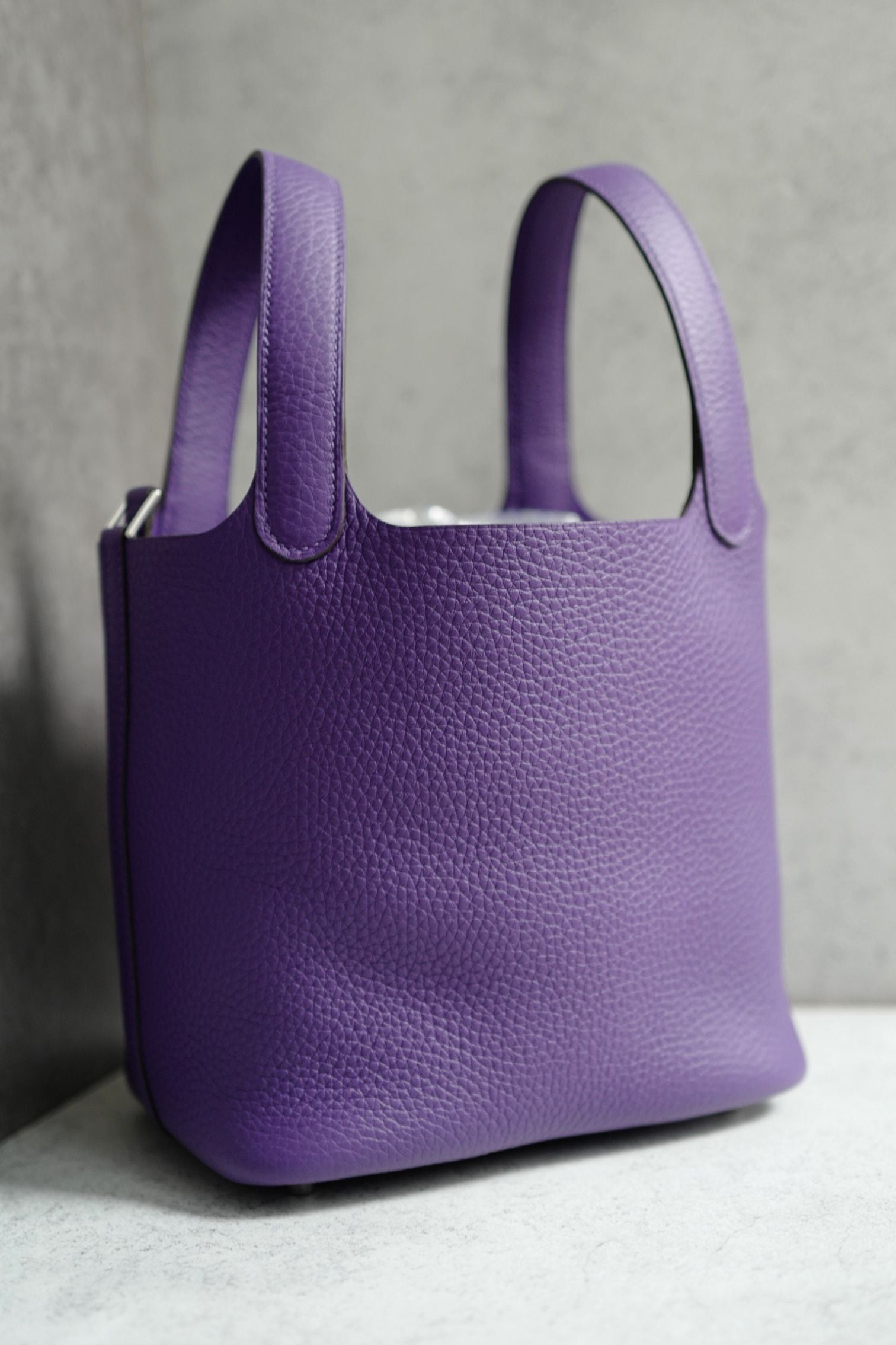 BNIB Hermes Picotin 18 Purple Clemence Leather Palladium Hardware G Stamp