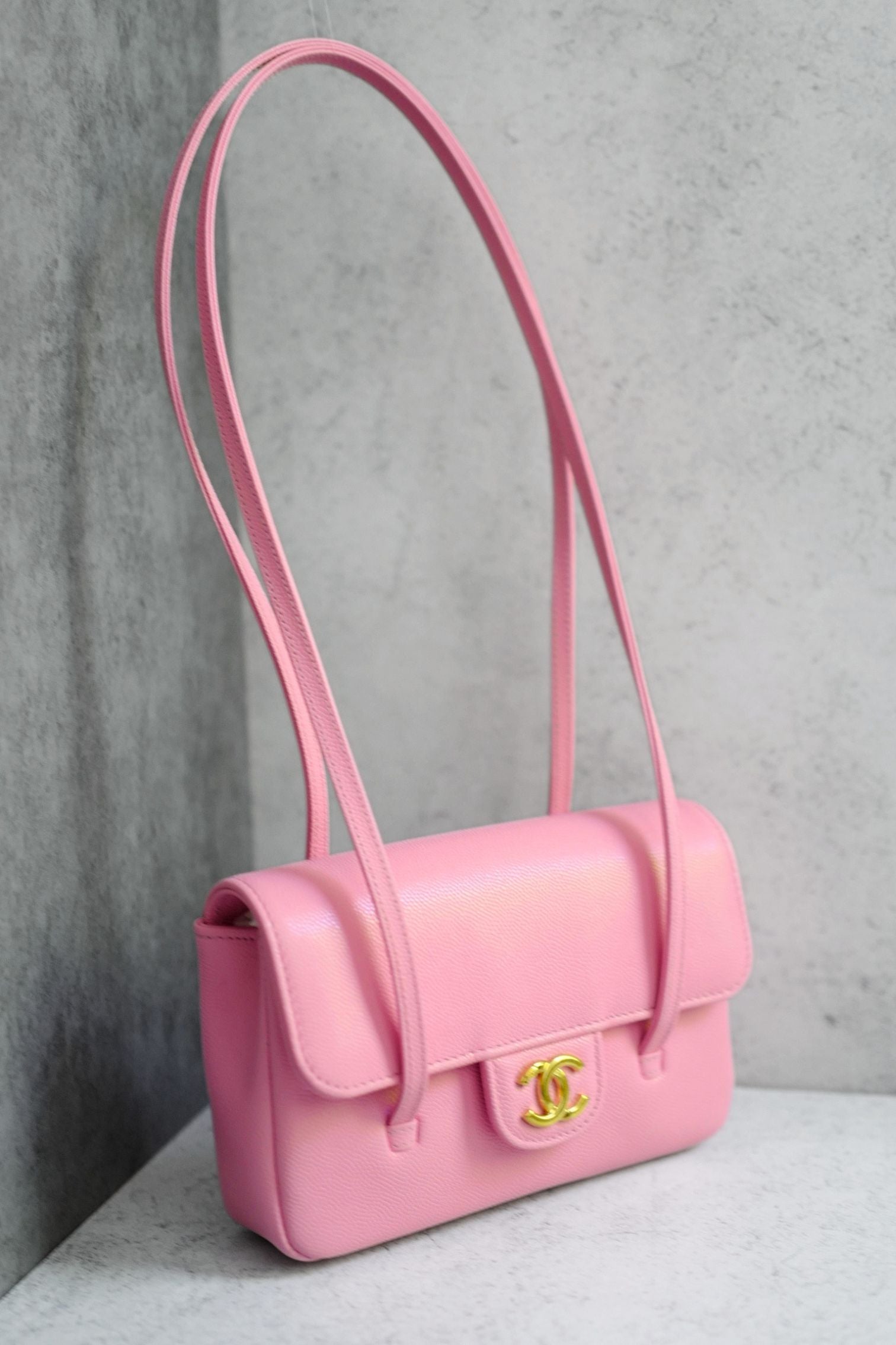 Chanel 26s Preppy Coco 17 Pink Grained Shiny Calfskin Gold Hardware