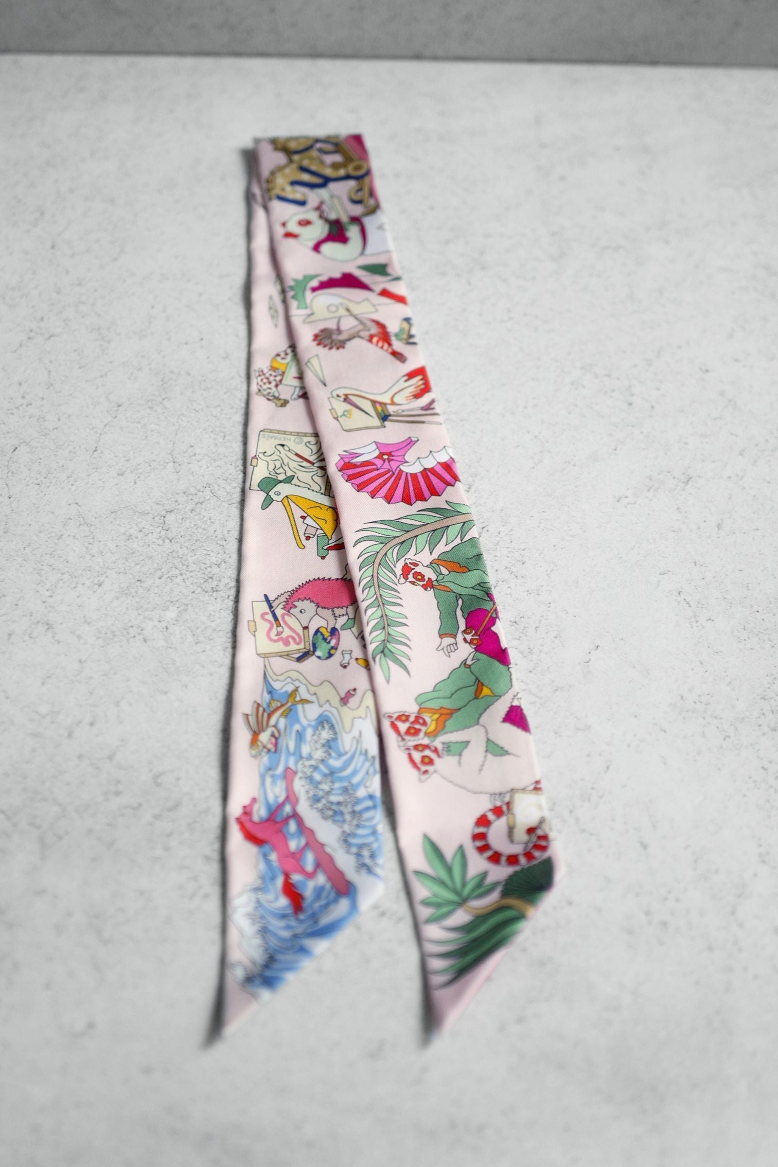 Hermès Academia Hippica Twilly Rose Nacre / Vert Amande / Multicolore 100% Silk
