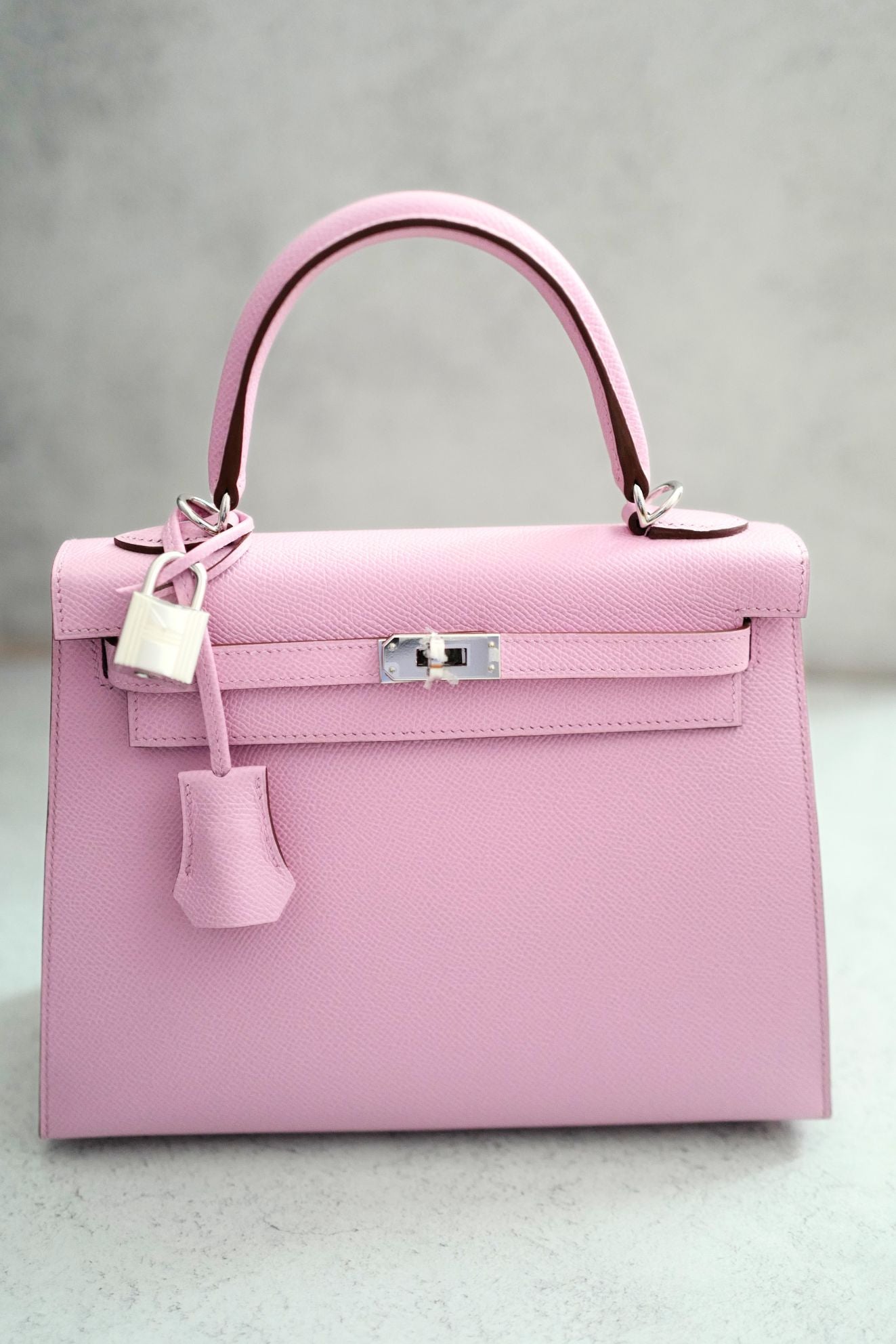 Hermès Kelly 25 Mauve Sylvestre Epsom Sellier Palladium Hardware K Stamp